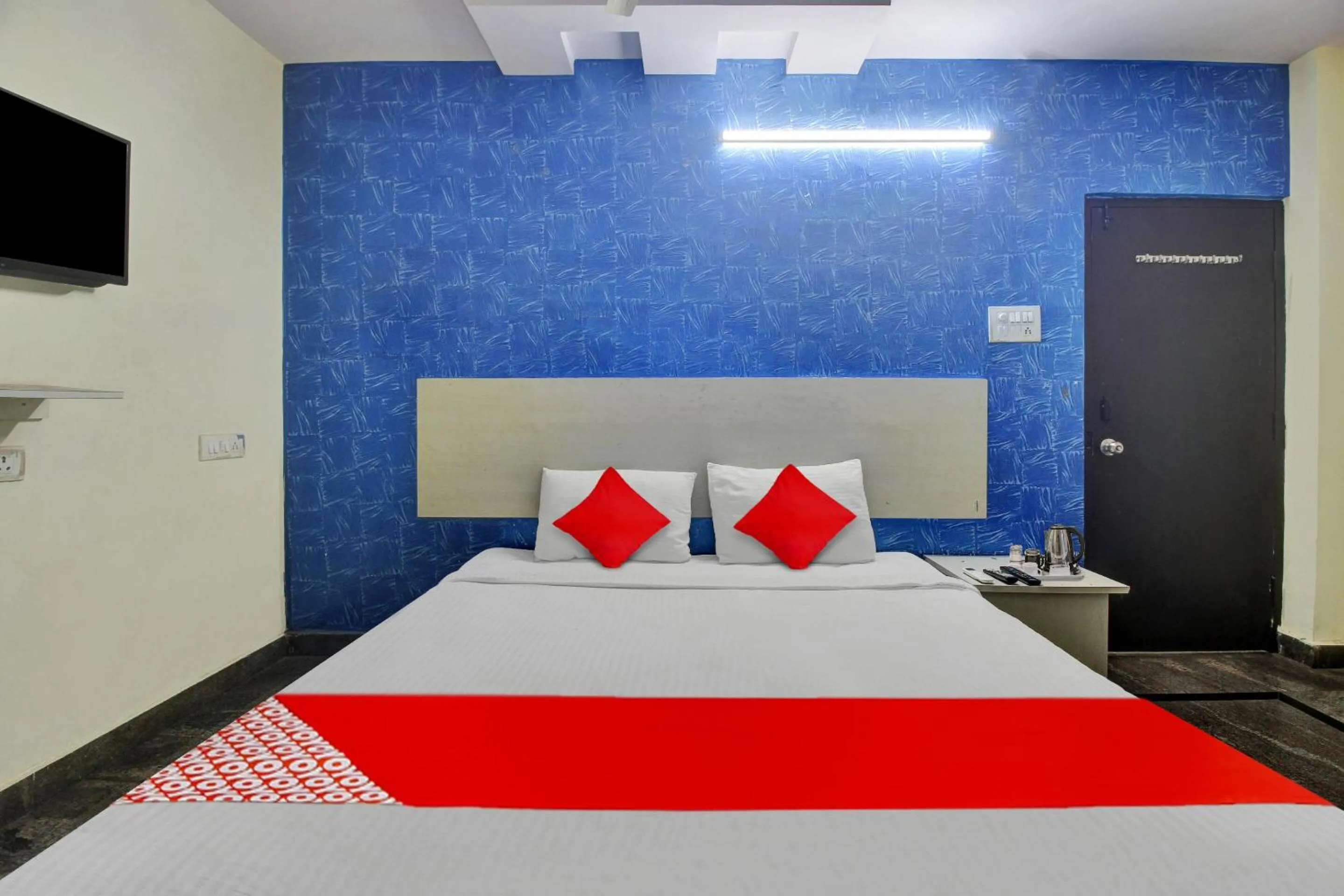 Bedroom in Hotel O Lavish Stay