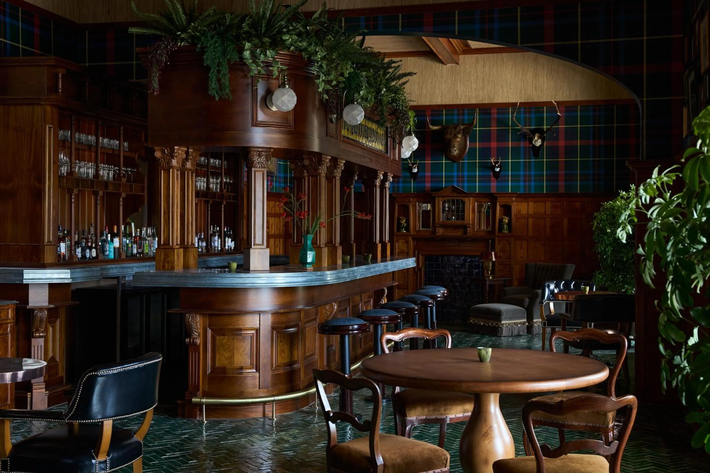 Restaurant/places to eat in Dornoch Station