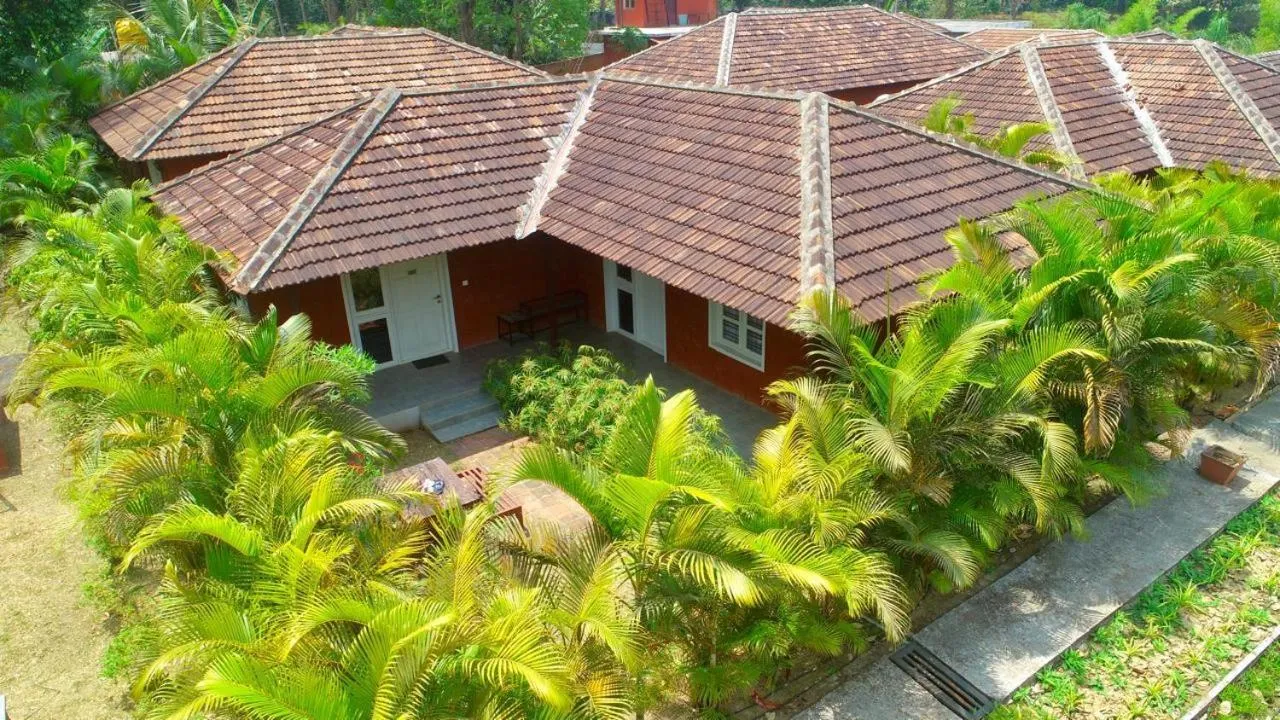 Clover Holiday Village