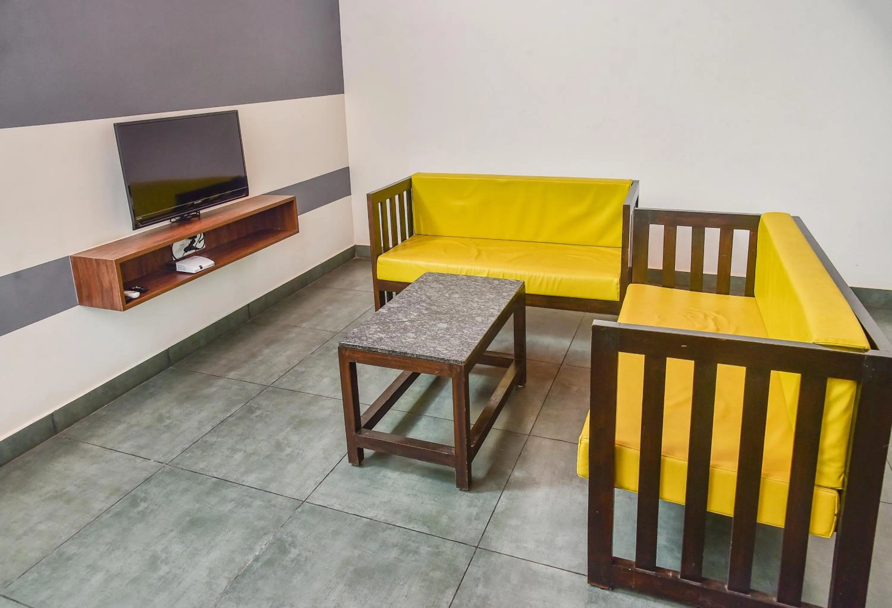 TV and multimedia in Clover Holiday Village