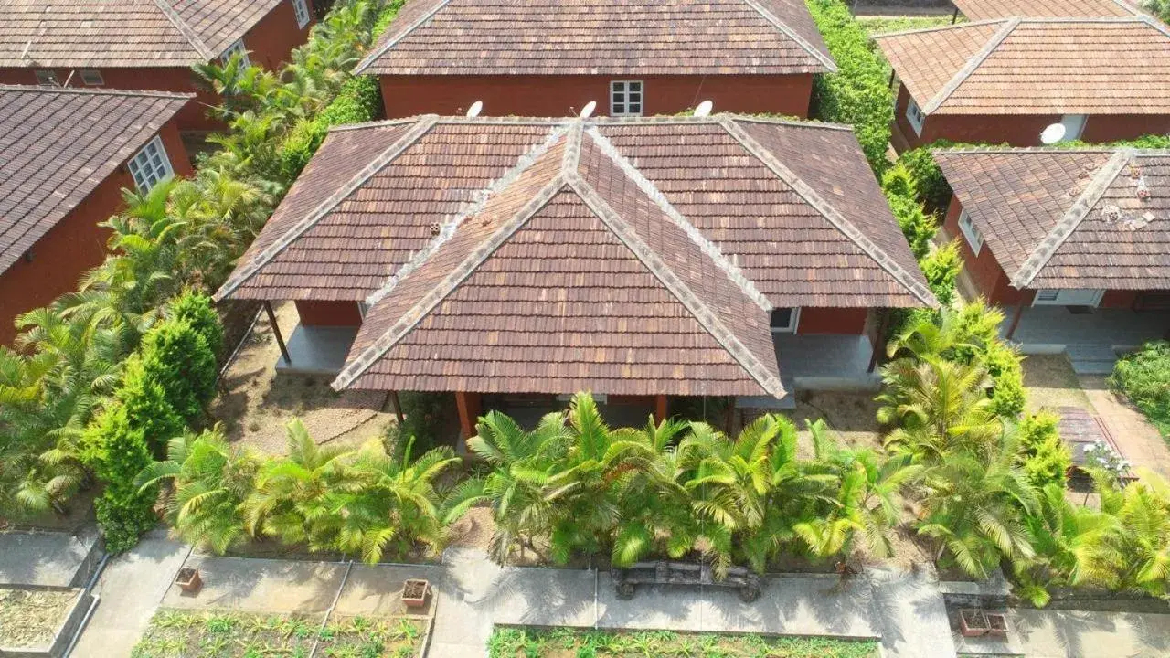 Property building in Clover Holiday Village Property building in Clover Holiday Village