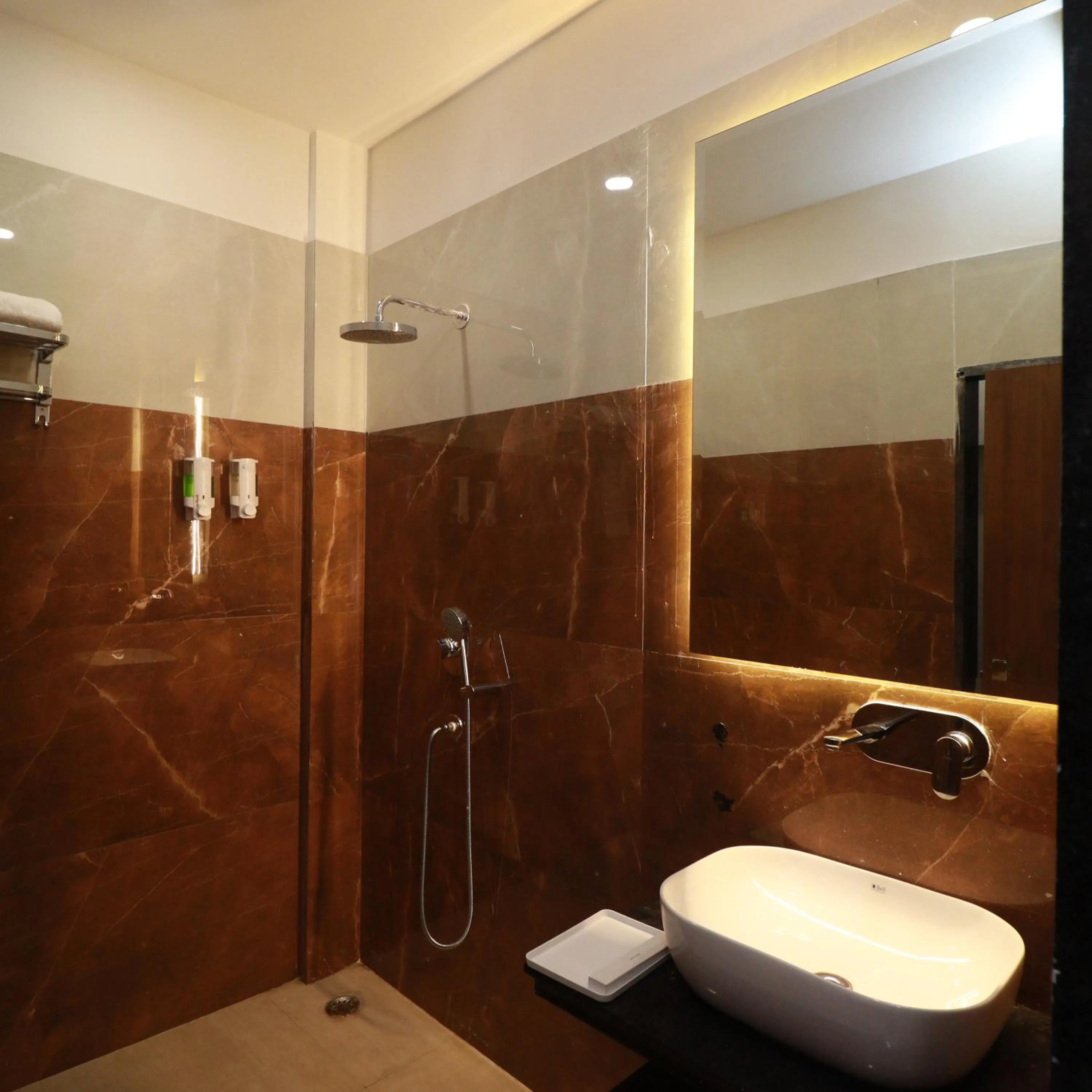 Bathroom in 7 VACHAN LAWNS AND BANQUET
