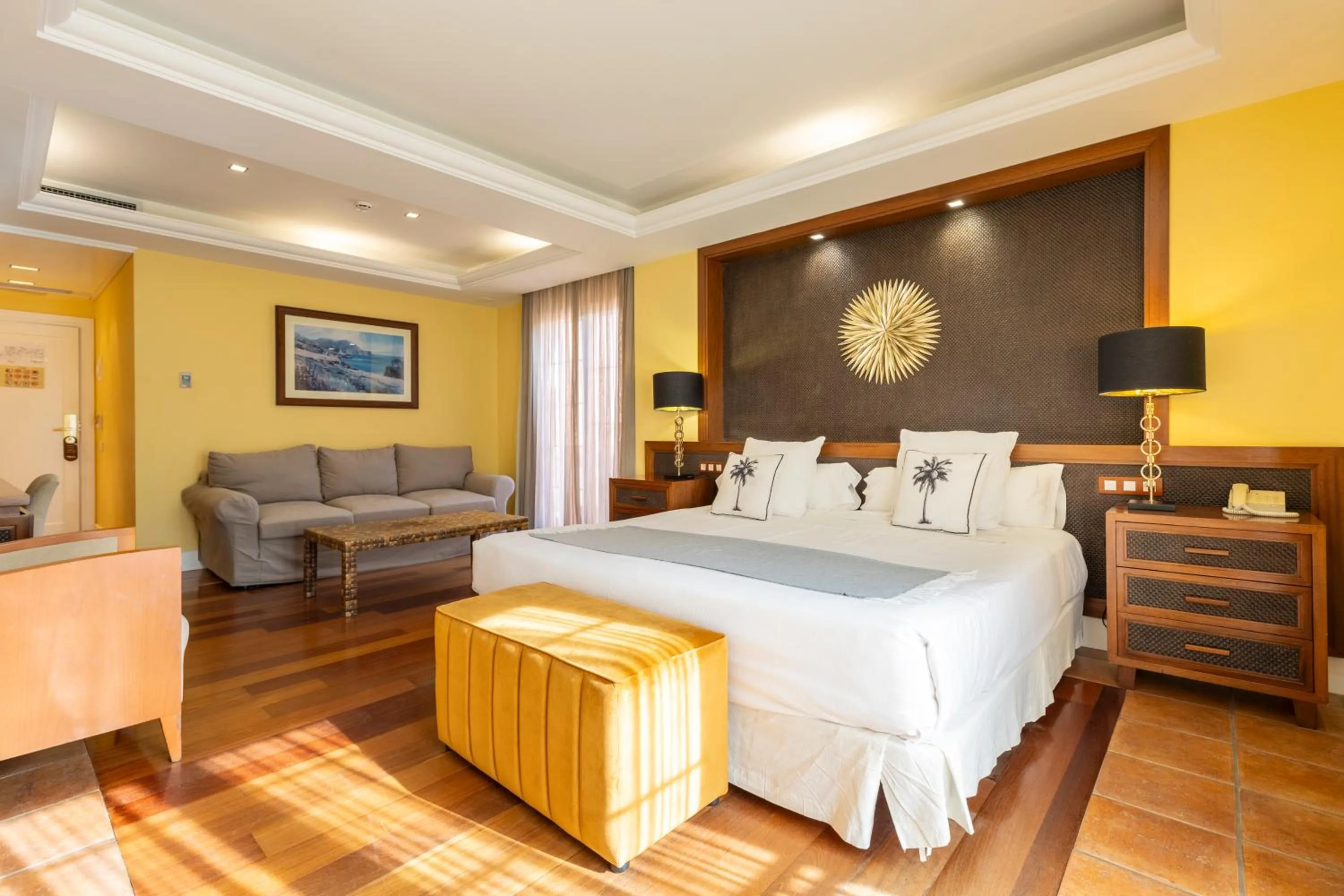 Bed in Hotel MR Les Rotes