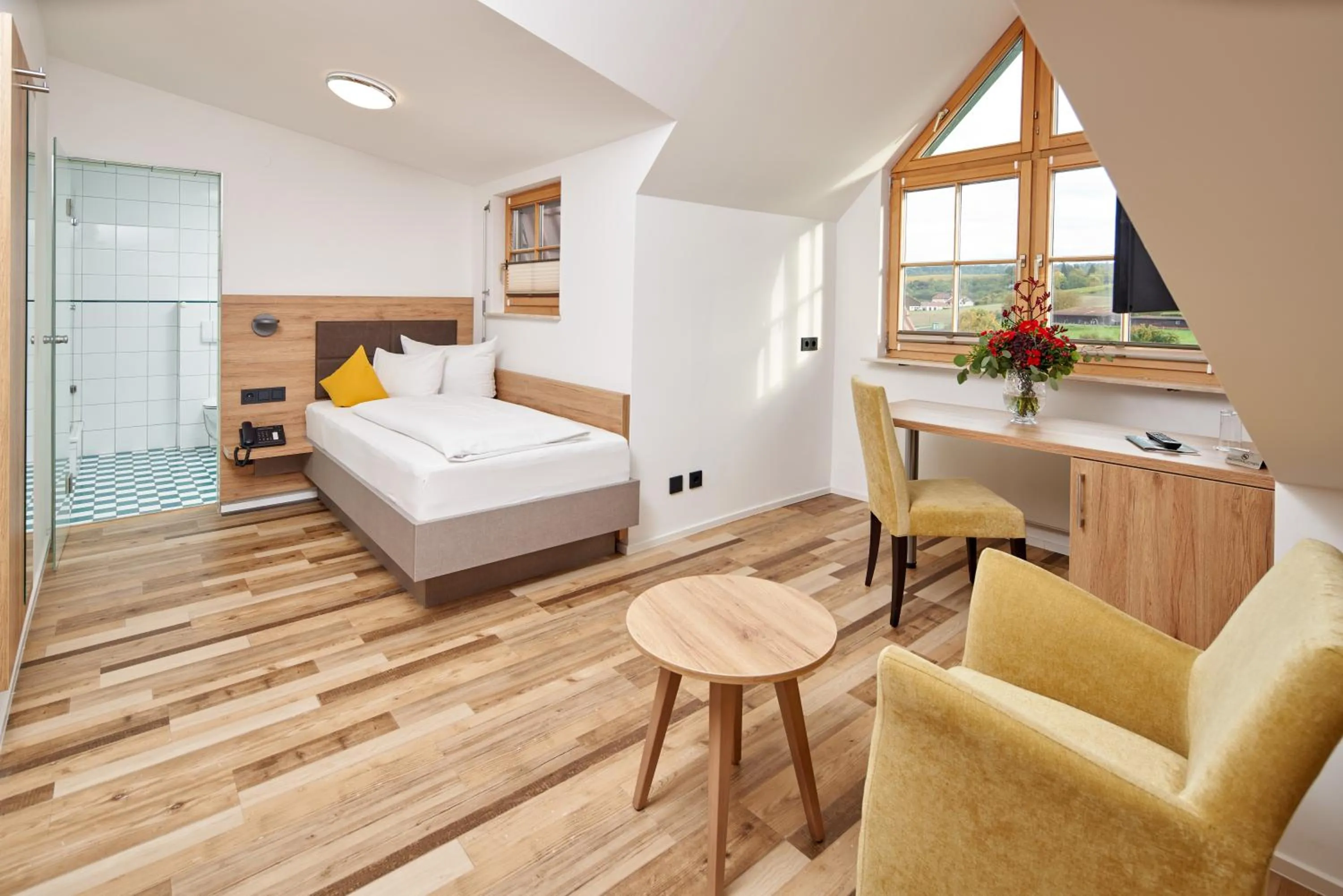 Bed in Wo der Hahn kräht