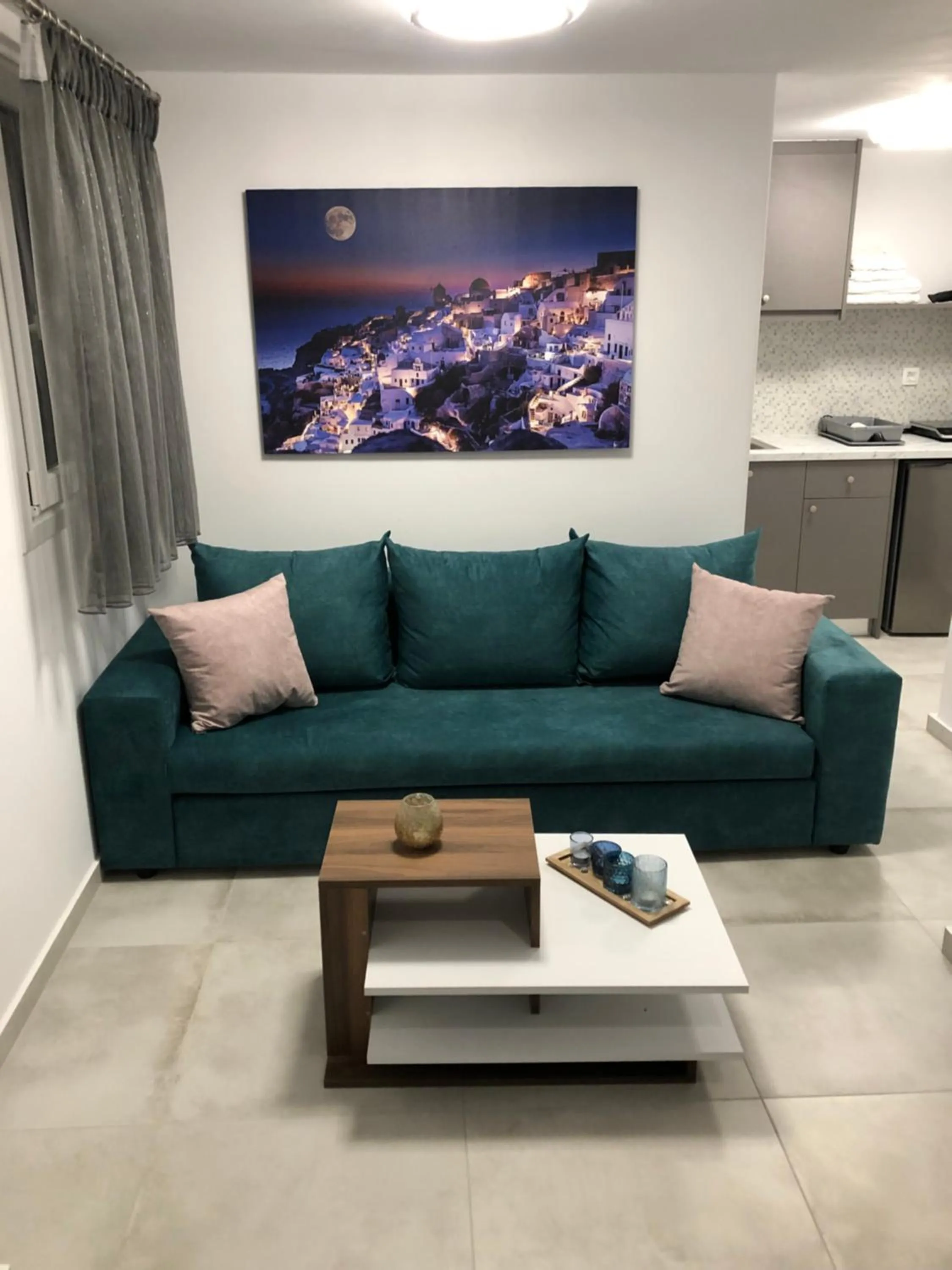 Seating area in Honeymoon Beach Studios