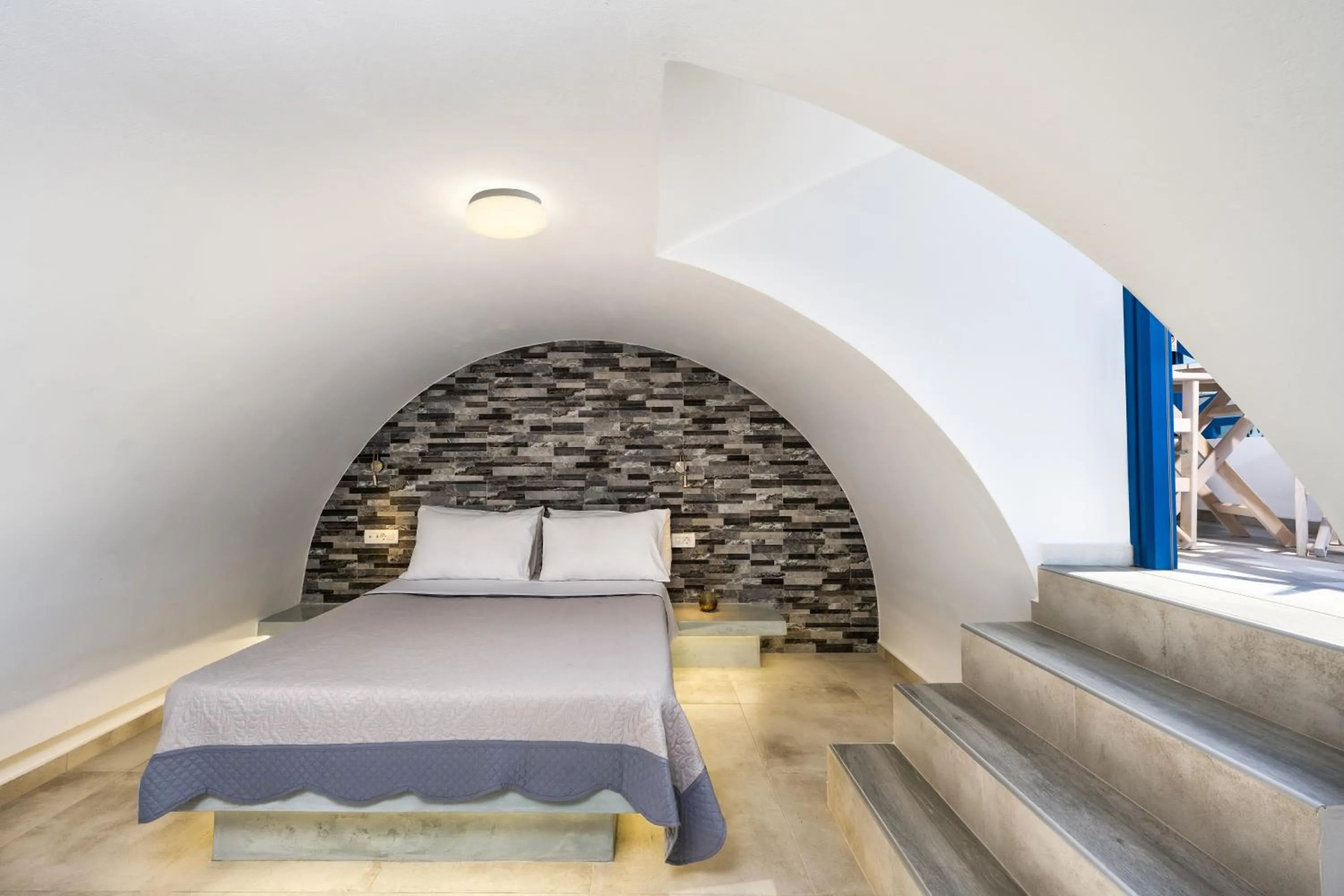 Bedroom, Bed in Honeymoon Beach Studios