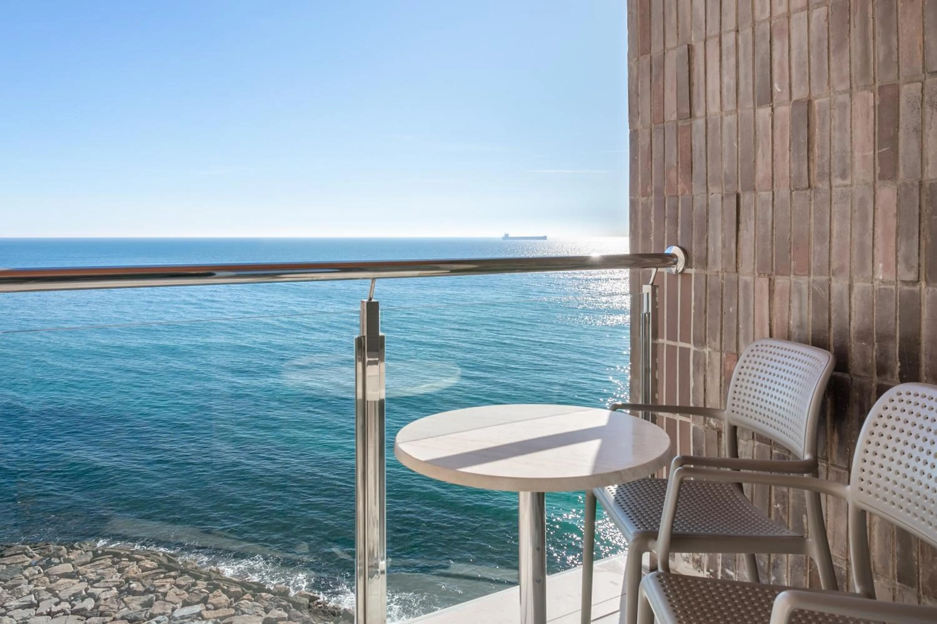 Day in INNSiDE by Meliá Alicante Porta Maris