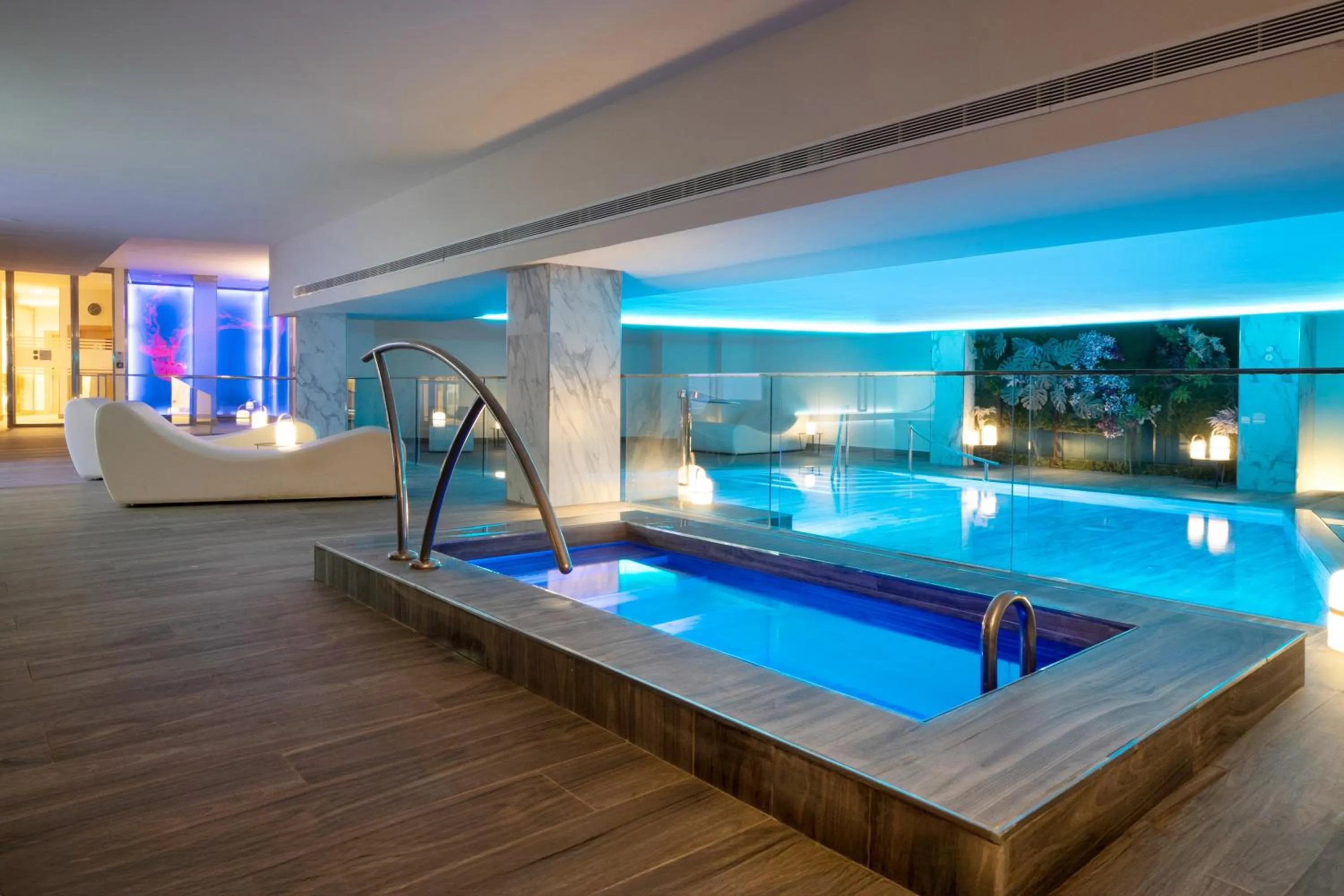 Spa and wellness centre/facilities in INNSiDE by Meliá Alicante Porta Maris