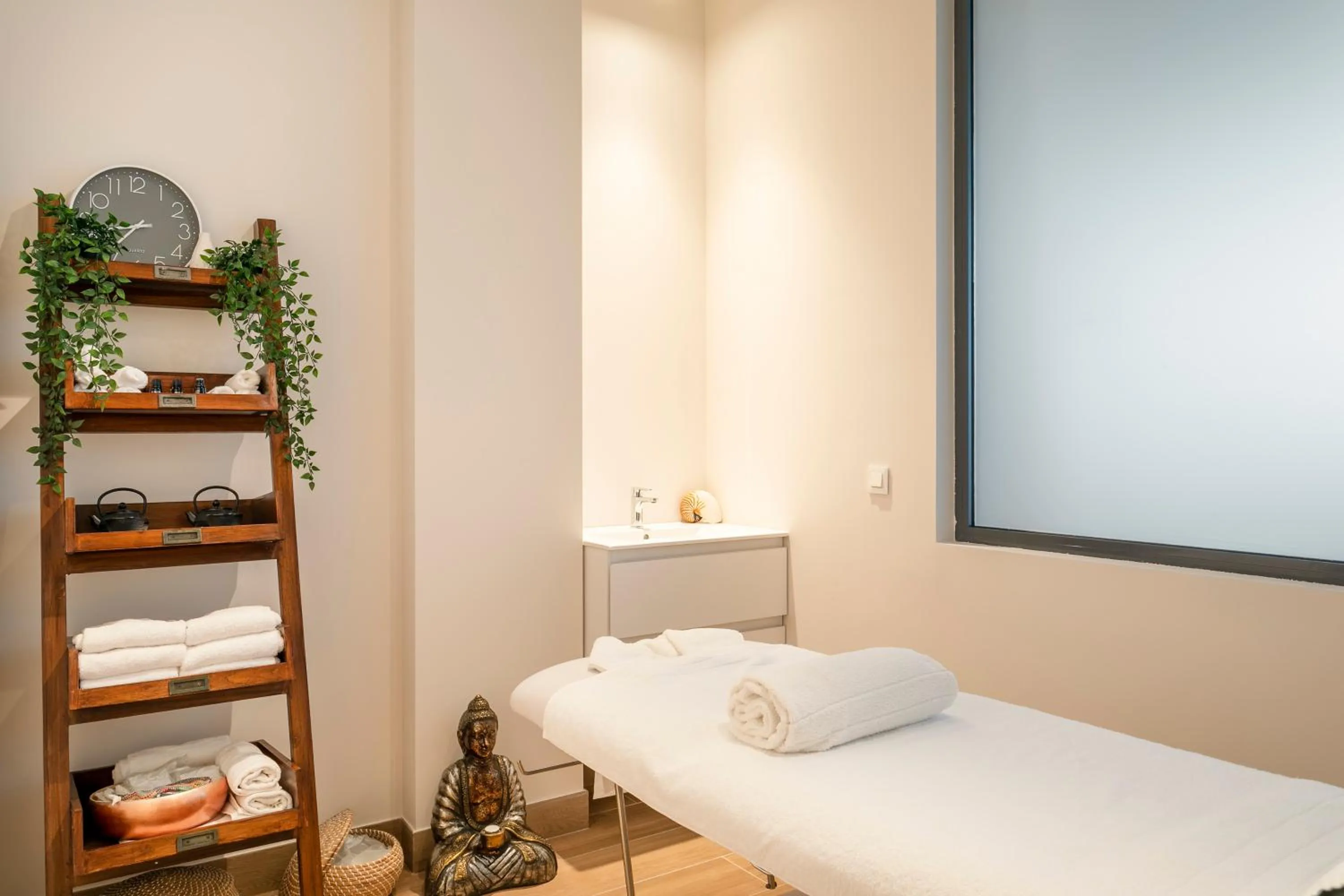 Spa and wellness centre/facilities in INNSiDE by Meliá Alicante Porta Maris