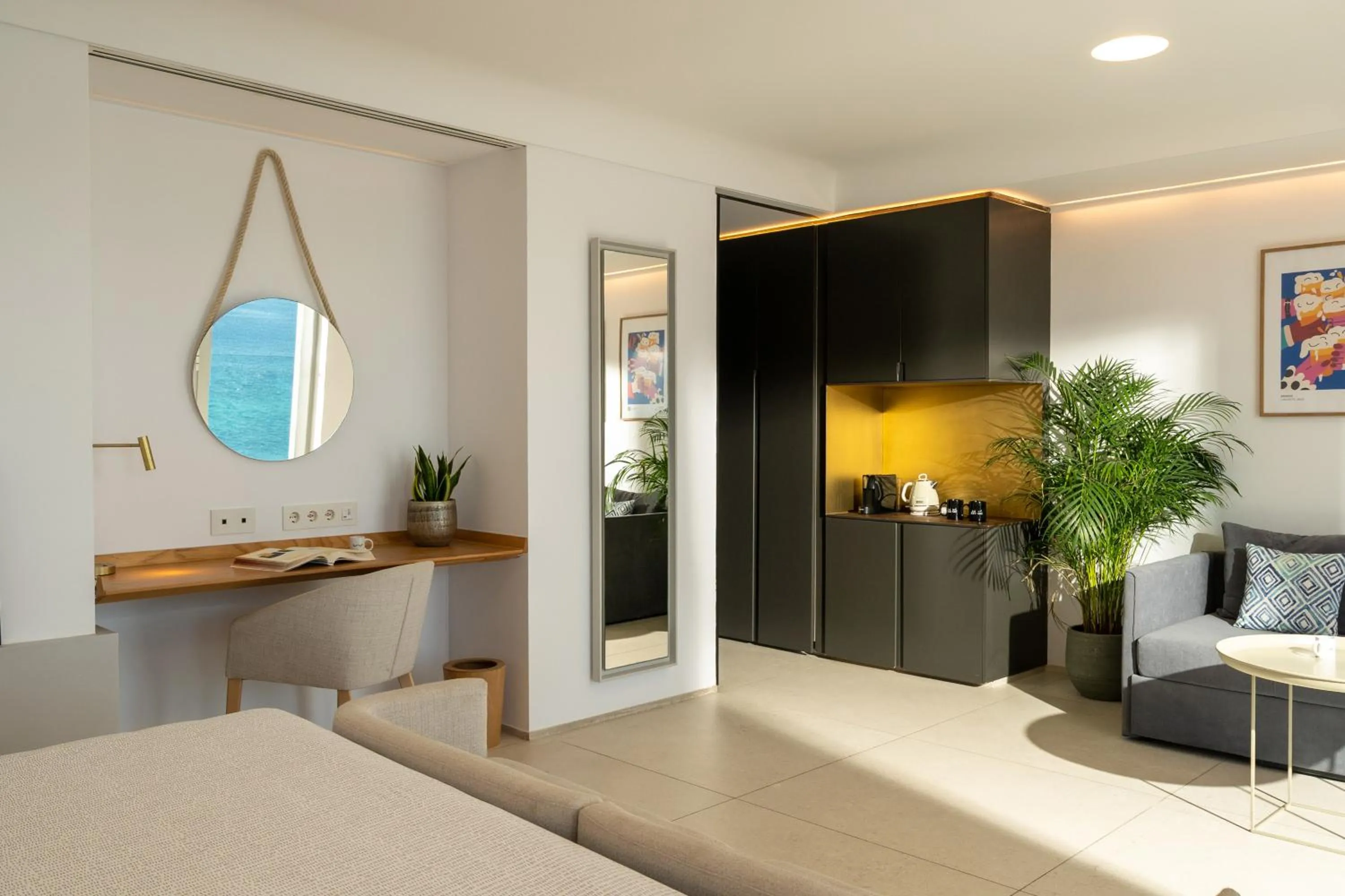 Bed in INNSiDE by Meliá Alicante Porta Maris