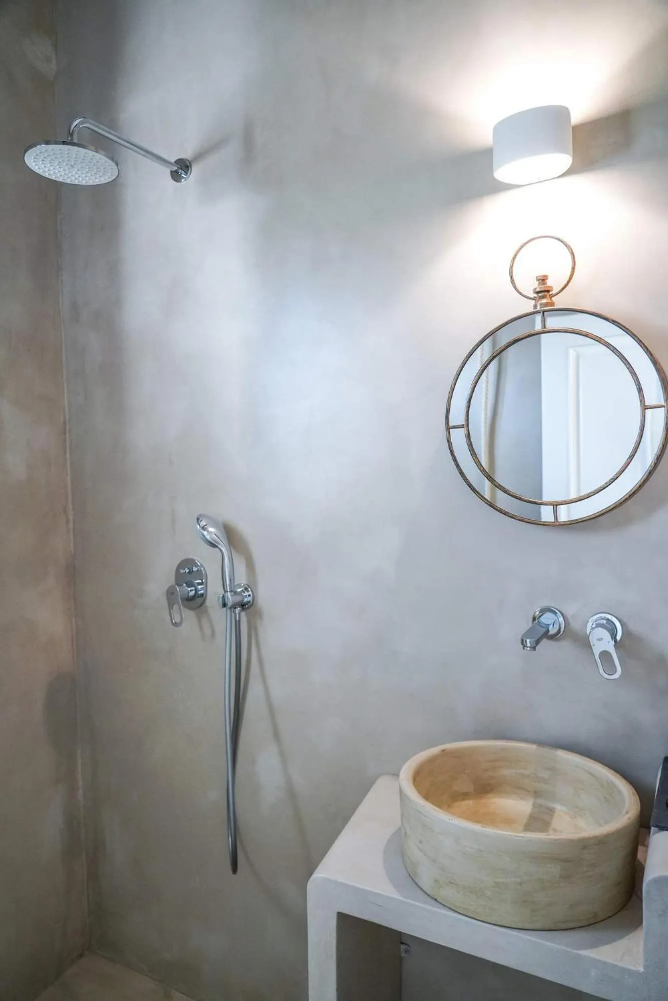 Bathroom in Mykonos High Villa