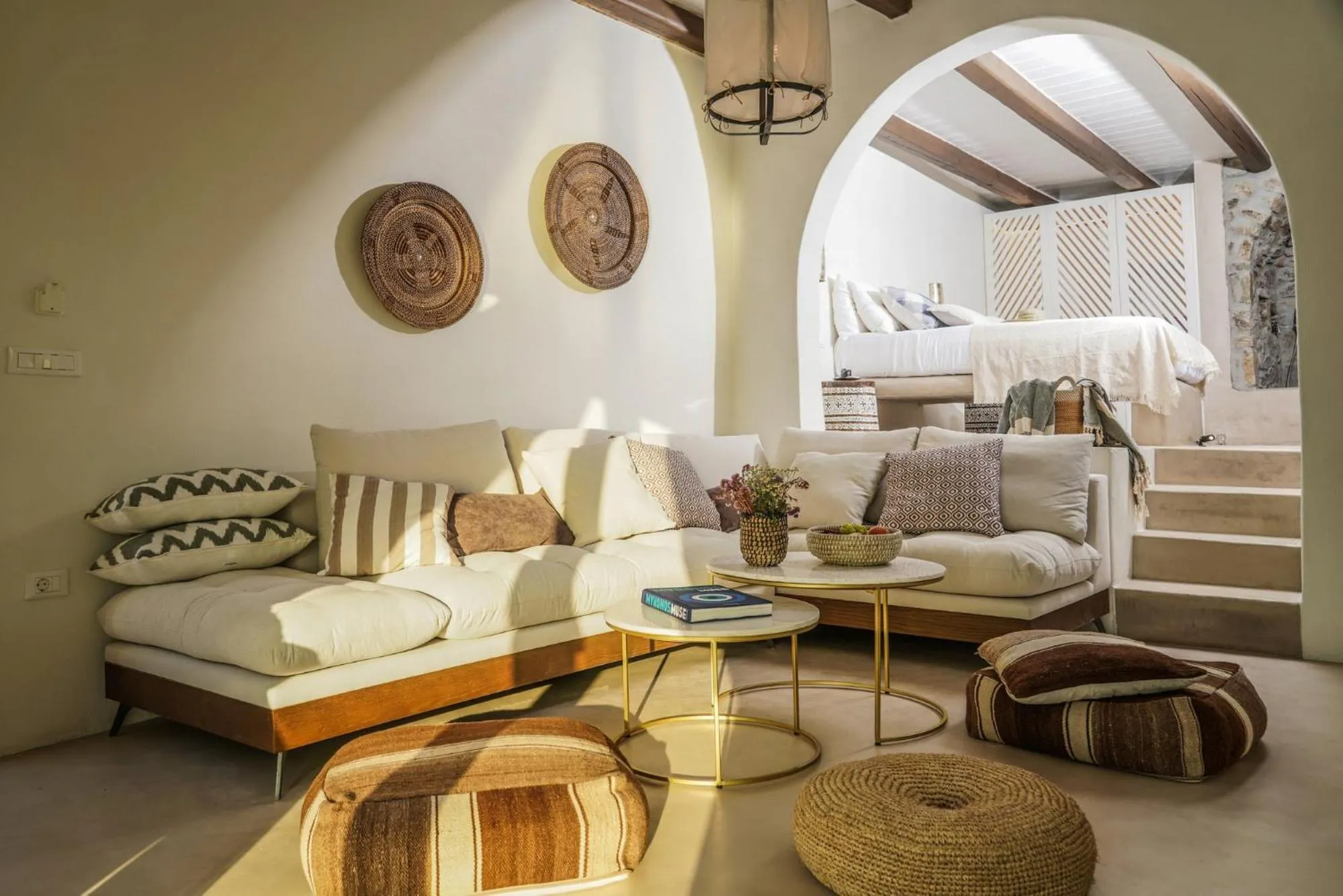 Bed in Mykonos High Villa