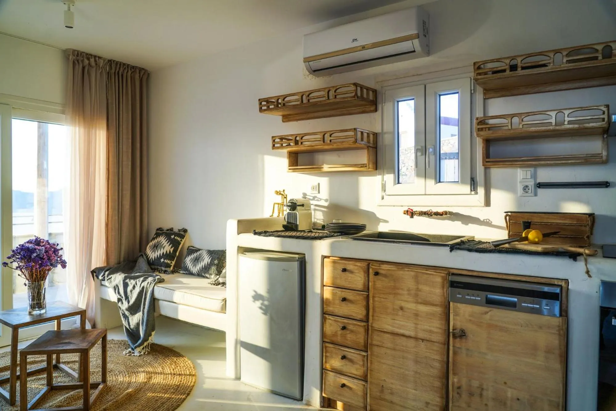 stove in Mykonos High Villa