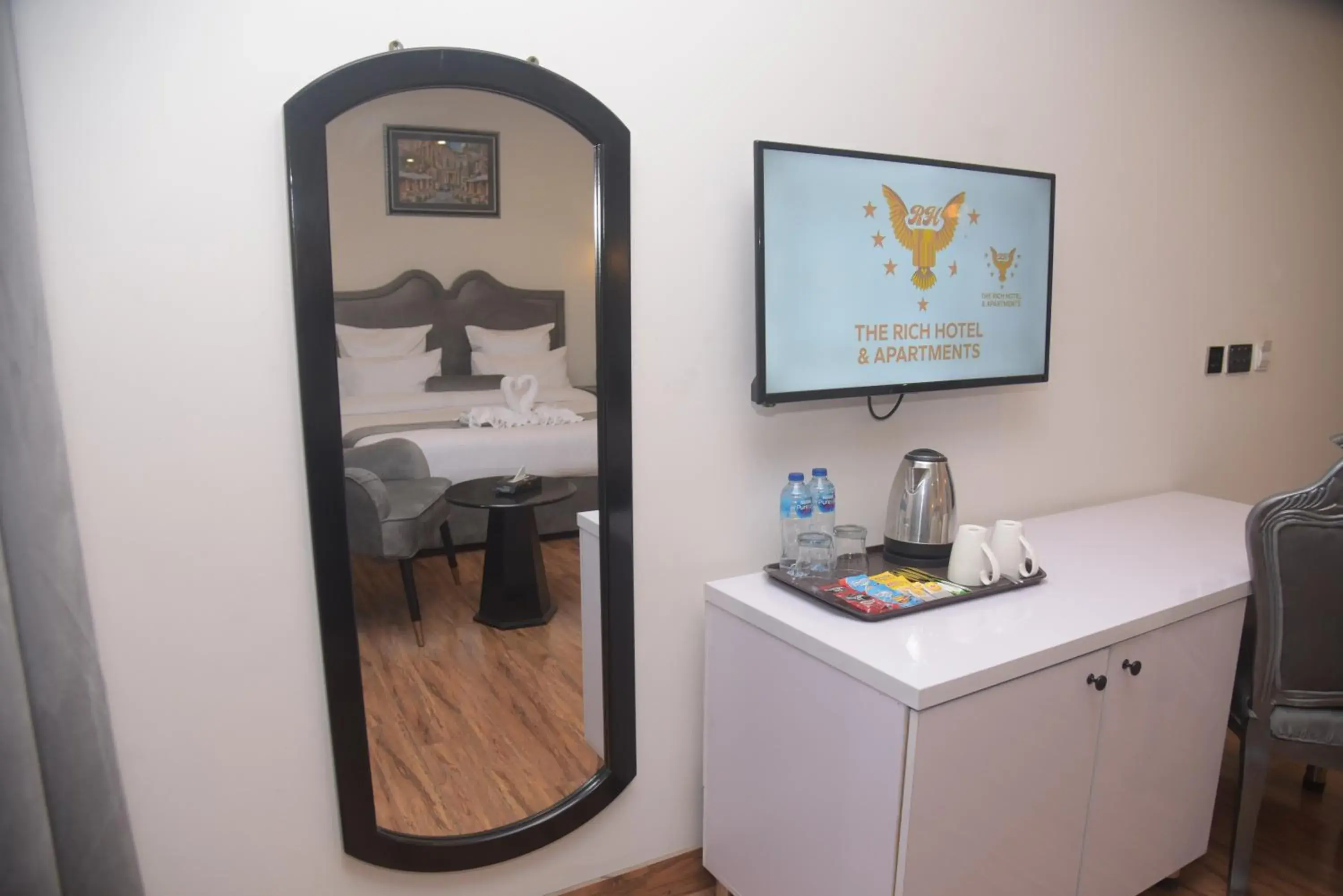 Bedroom, Bed in The Rich Hotel & Apartments Bedroom, Bed in The Rich Hotel & Apartments