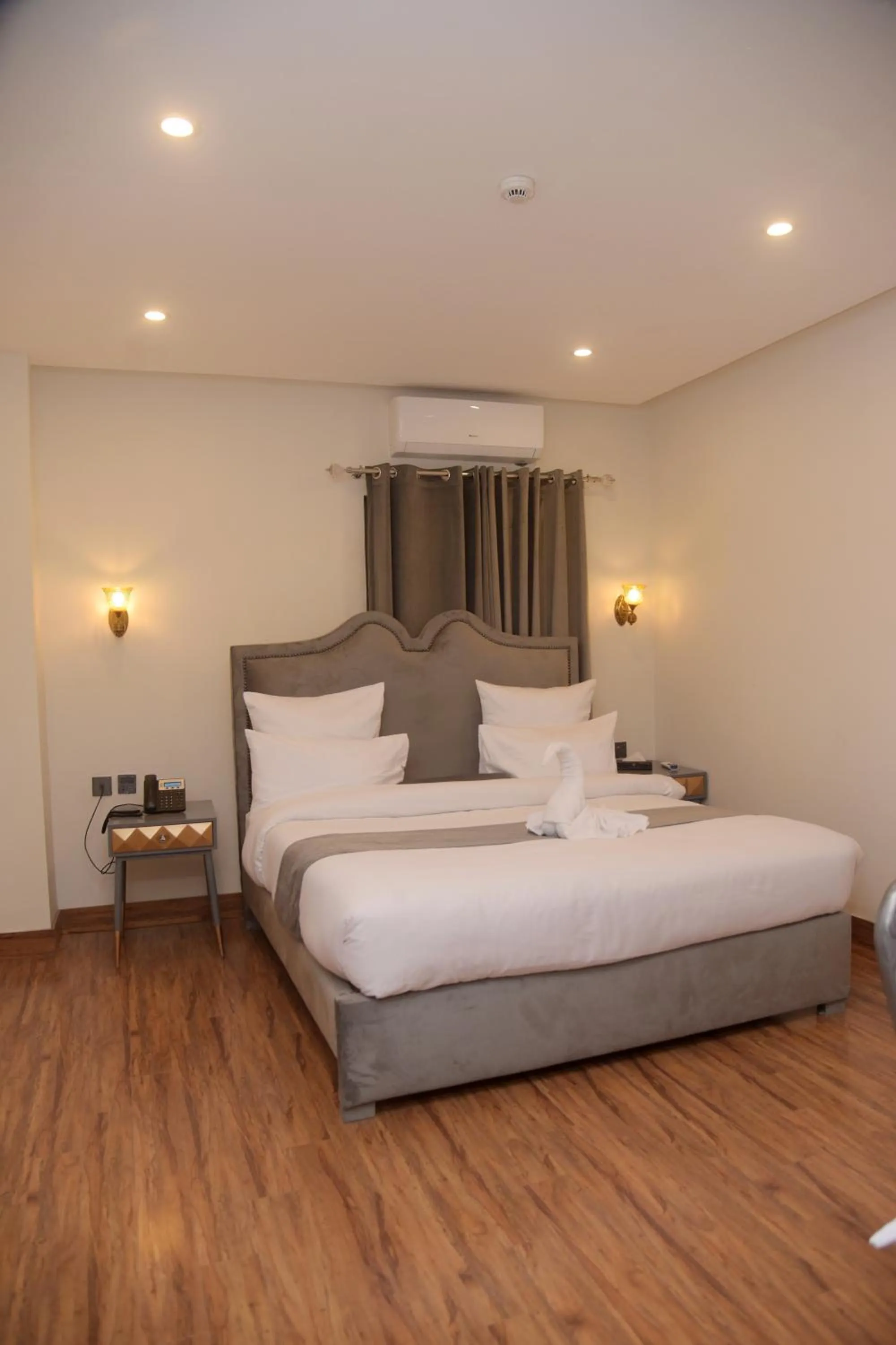 Bedroom, Bed in The Rich Hotel & Apartments