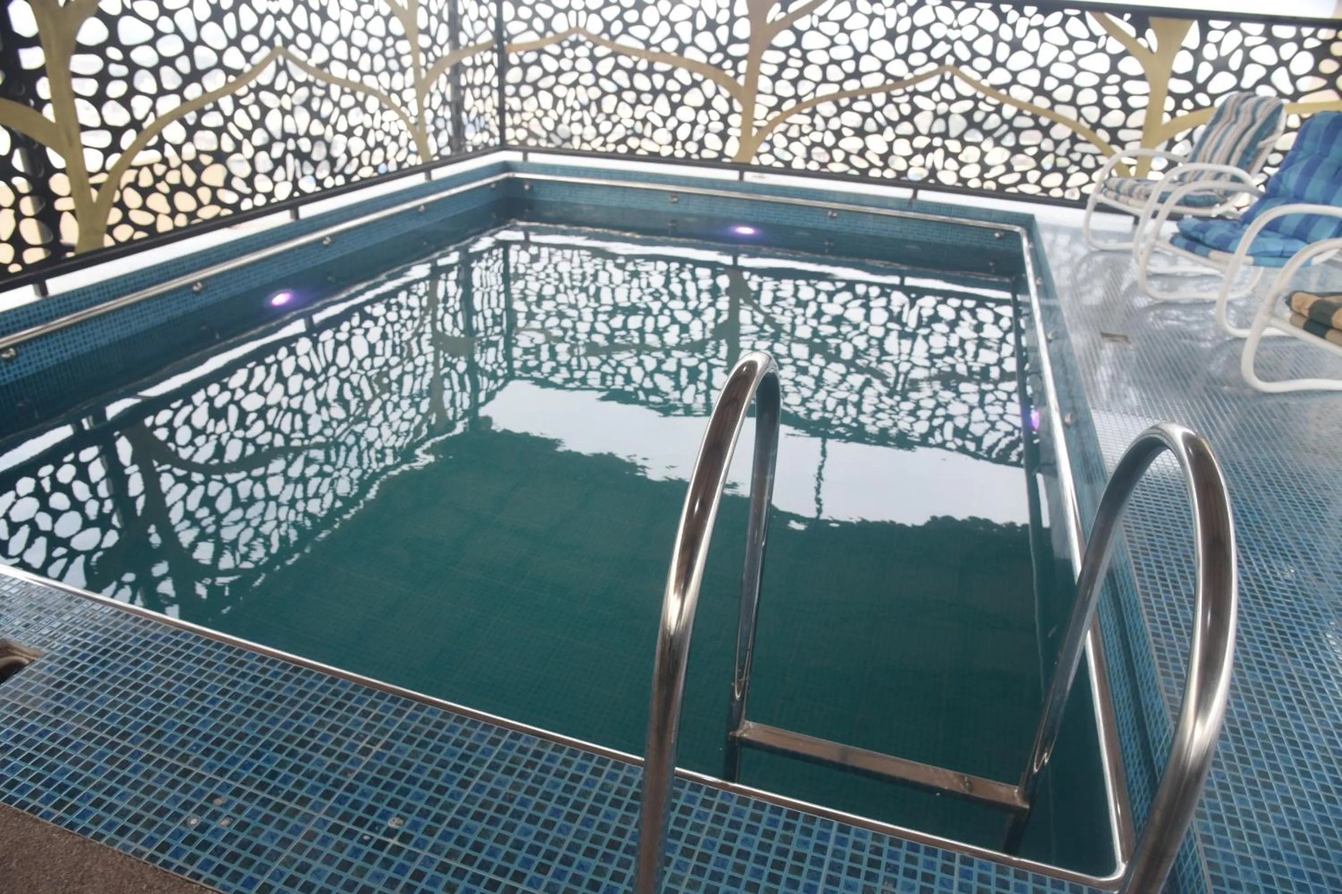  in The Rich Hotel & Apartments