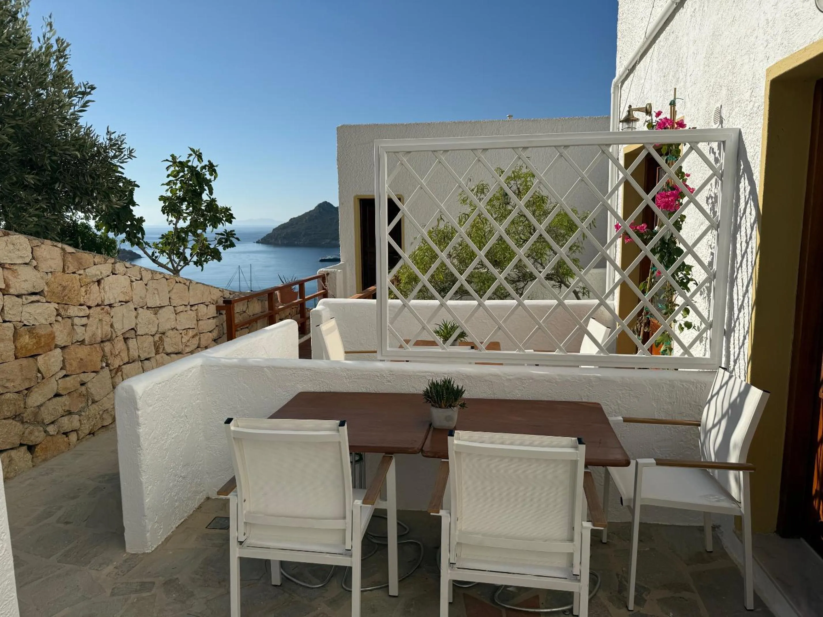 Dining area in Golden Sun Hotel Patmos