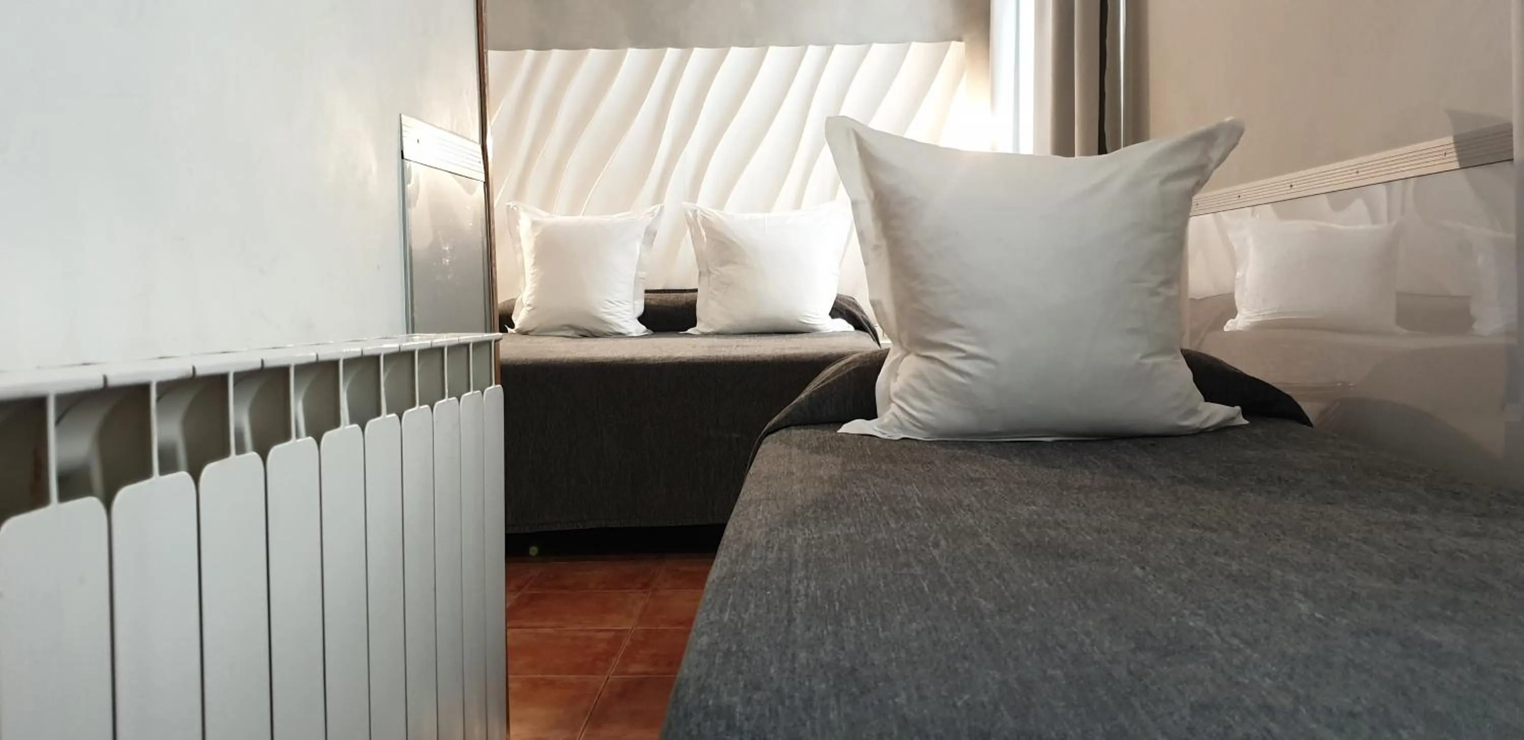 Bed in Hostal Las Fuentes