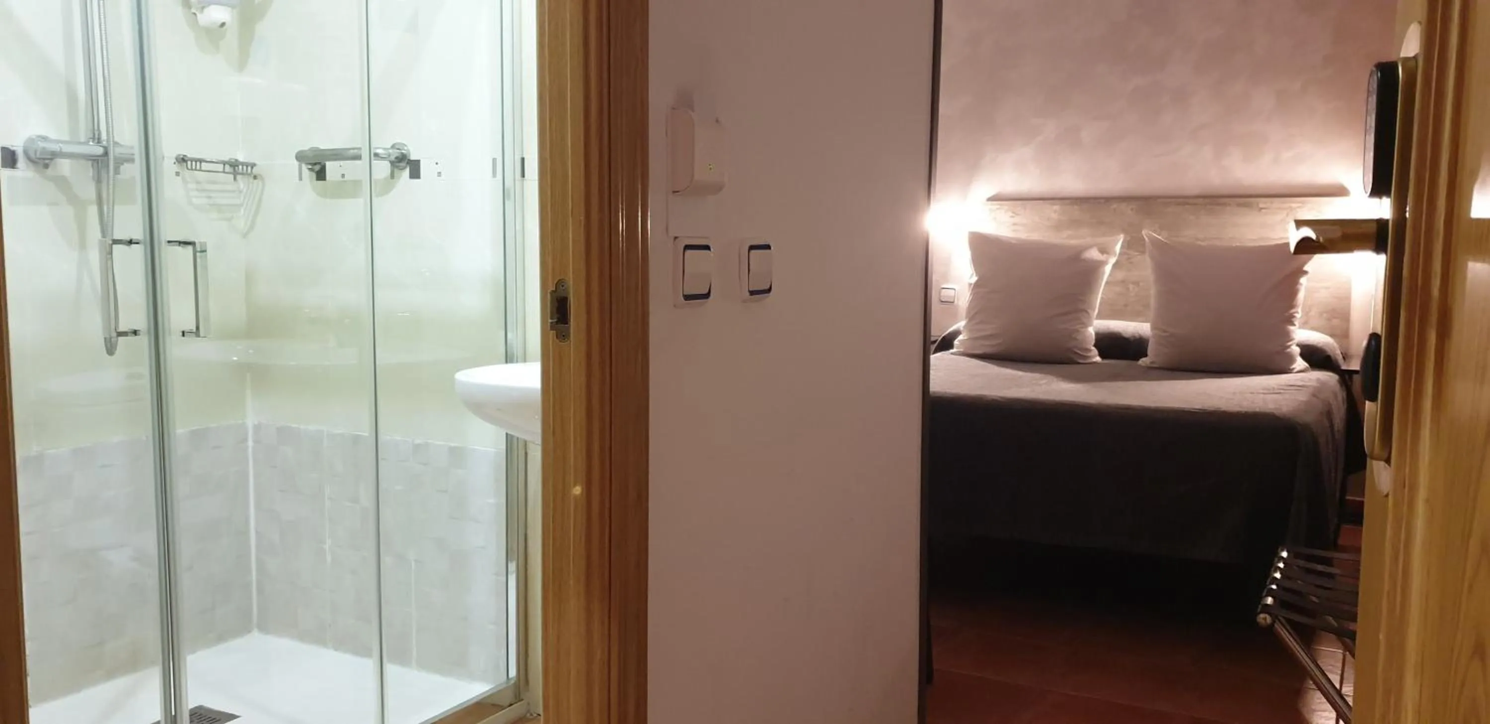 Bathroom in Hostal Las Fuentes