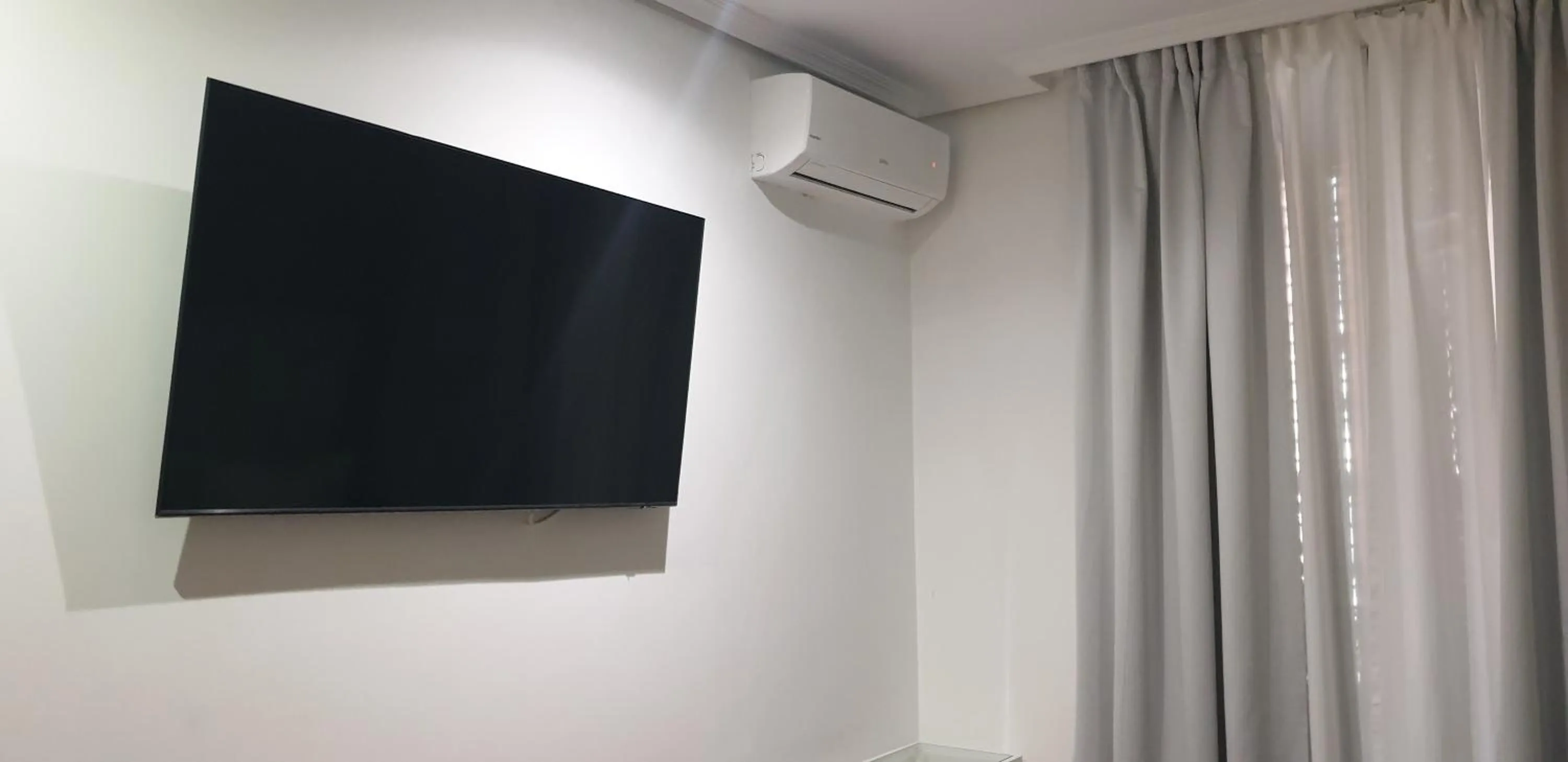 TV and multimedia in Hostal Las Fuentes