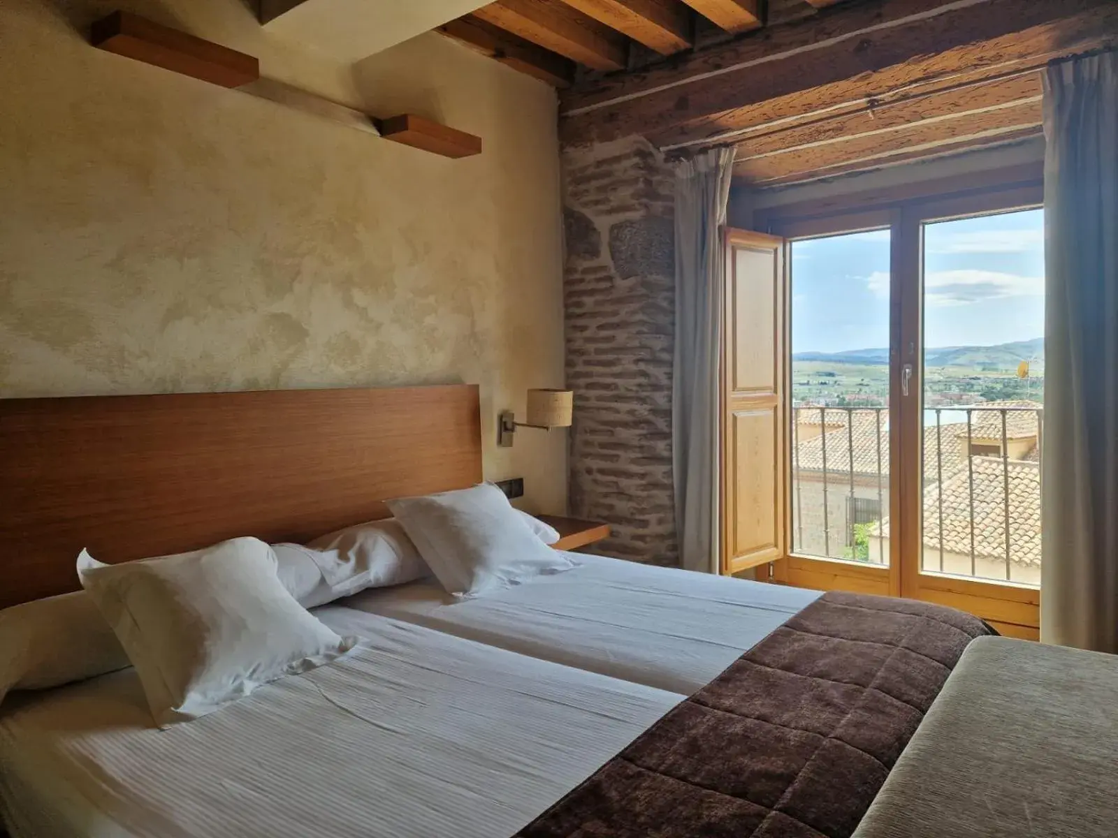 City view, Bed in Hotel Las Leyendas City view, Bed in Hotel Las Leyendas