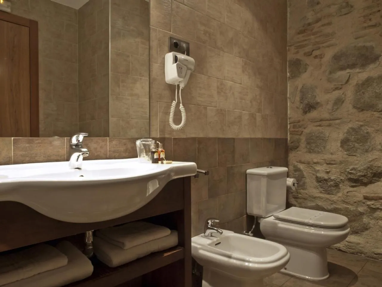 Bathroom in Hotel Las Leyendas