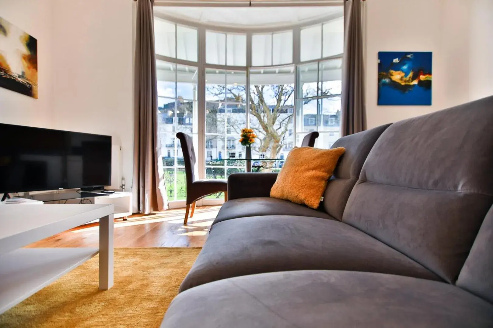 40b Wellington Suites 40b Wellington Suites