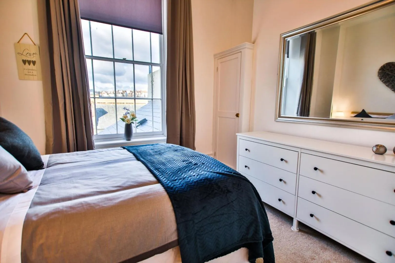 Bedroom, Bed in 40b Wellington Suites