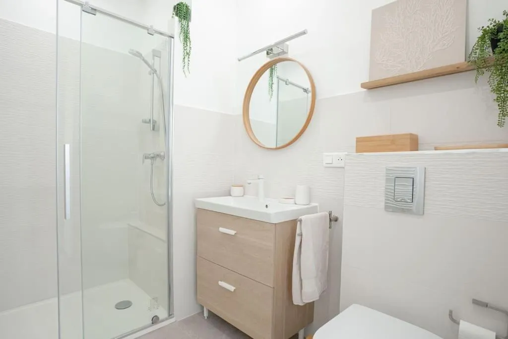 Shower in Duplex Mandelieu by Halldis