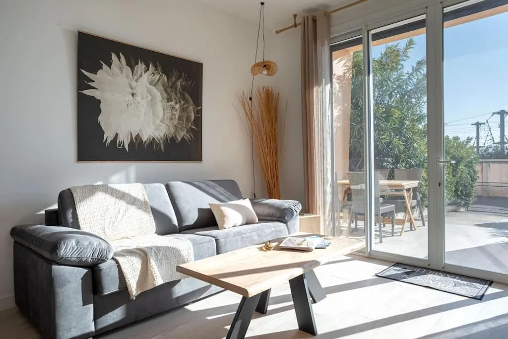 Living room in Duplex Mandelieu by Halldis