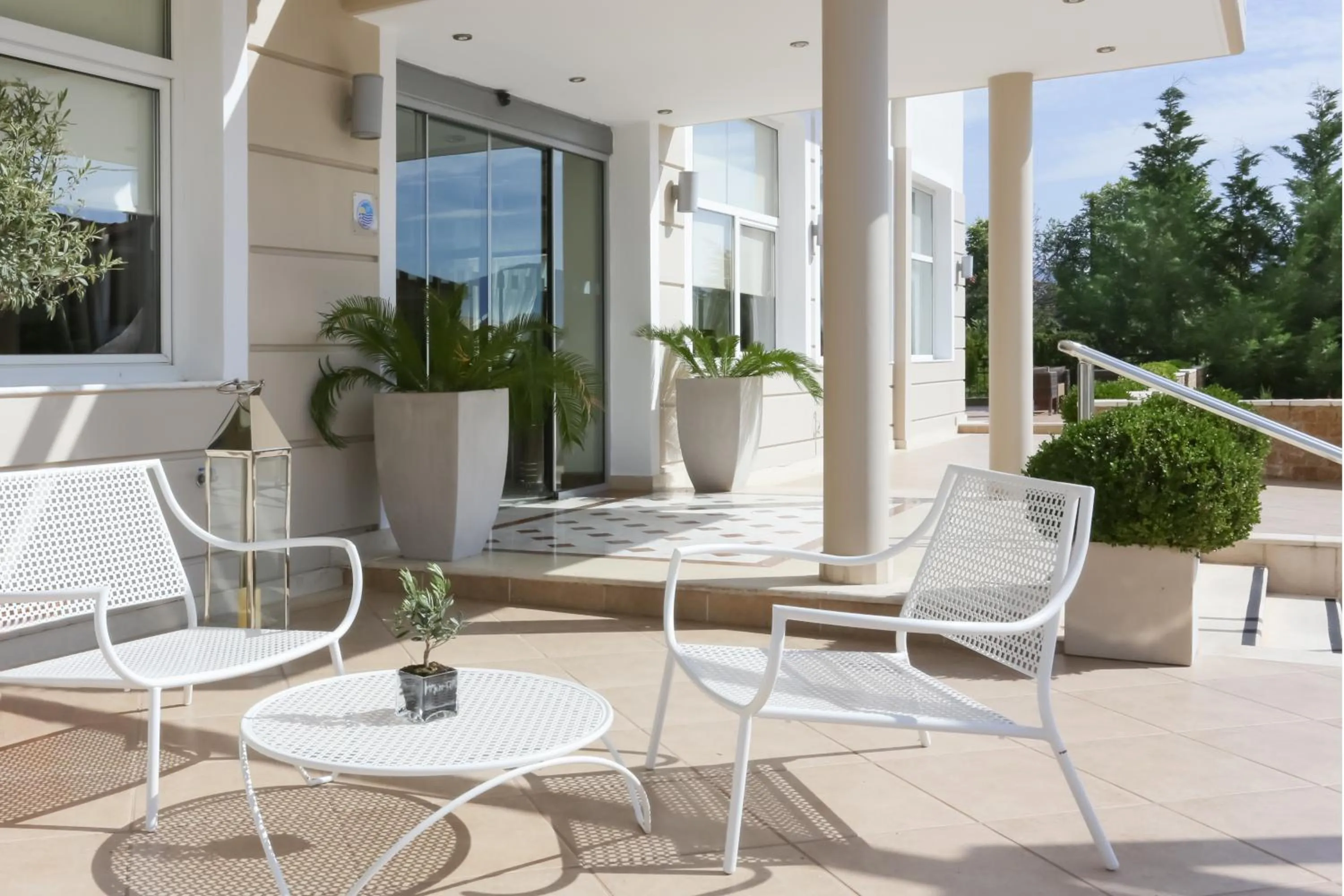 Balcony/Terrace in Chloe Luxury Hotel