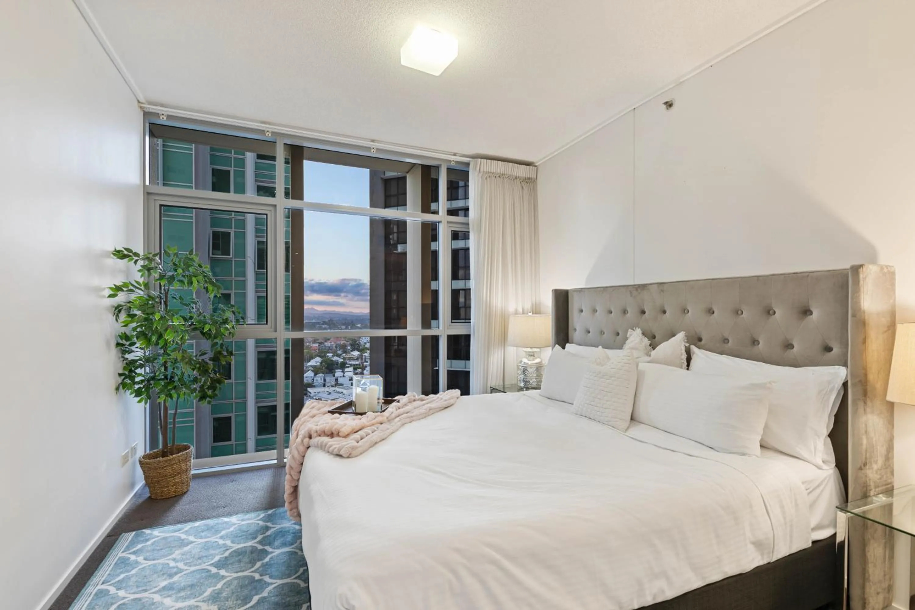 Bed in Skyline hosted by AAB