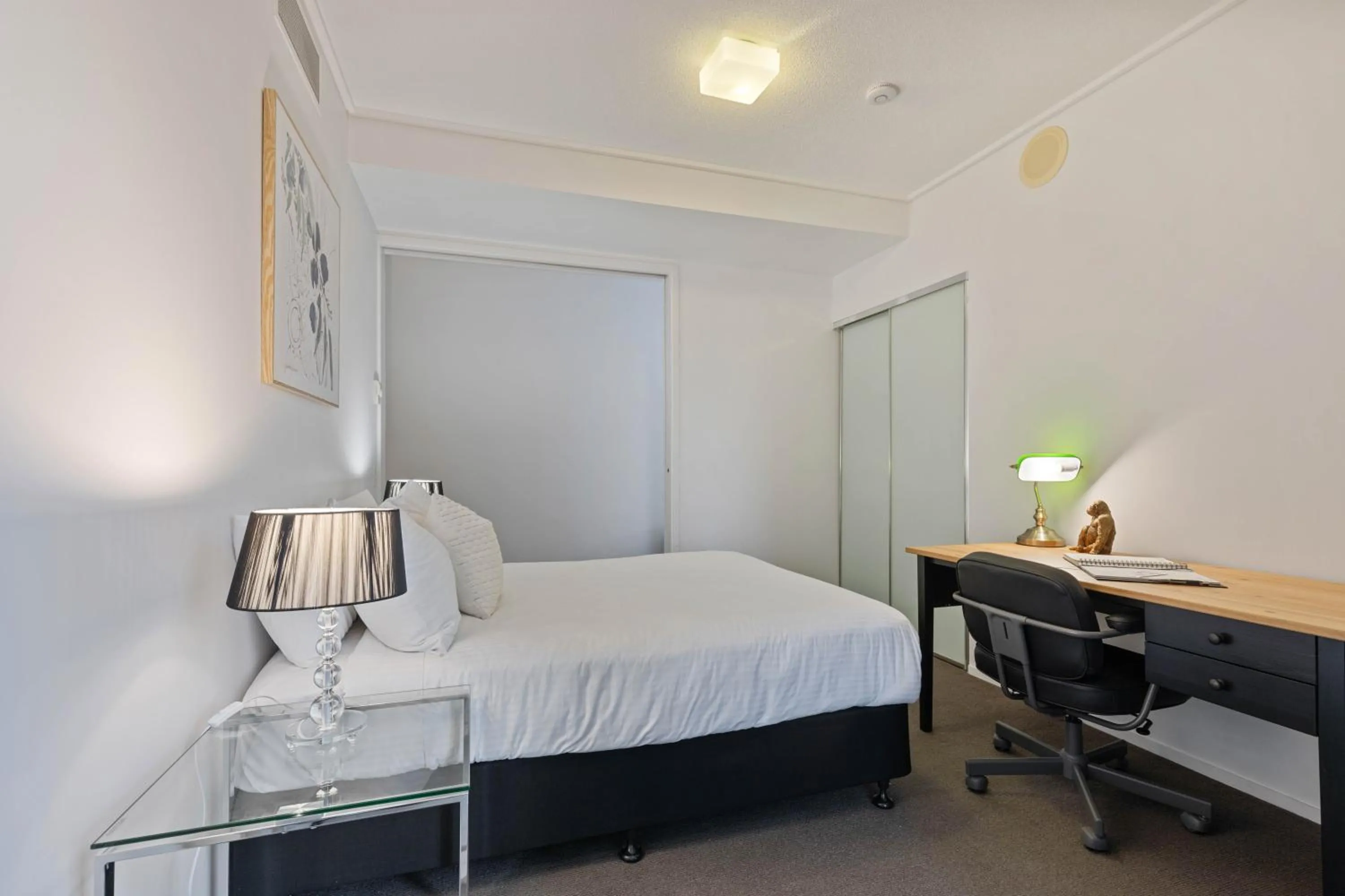 Bed in Skyline hosted by AAB