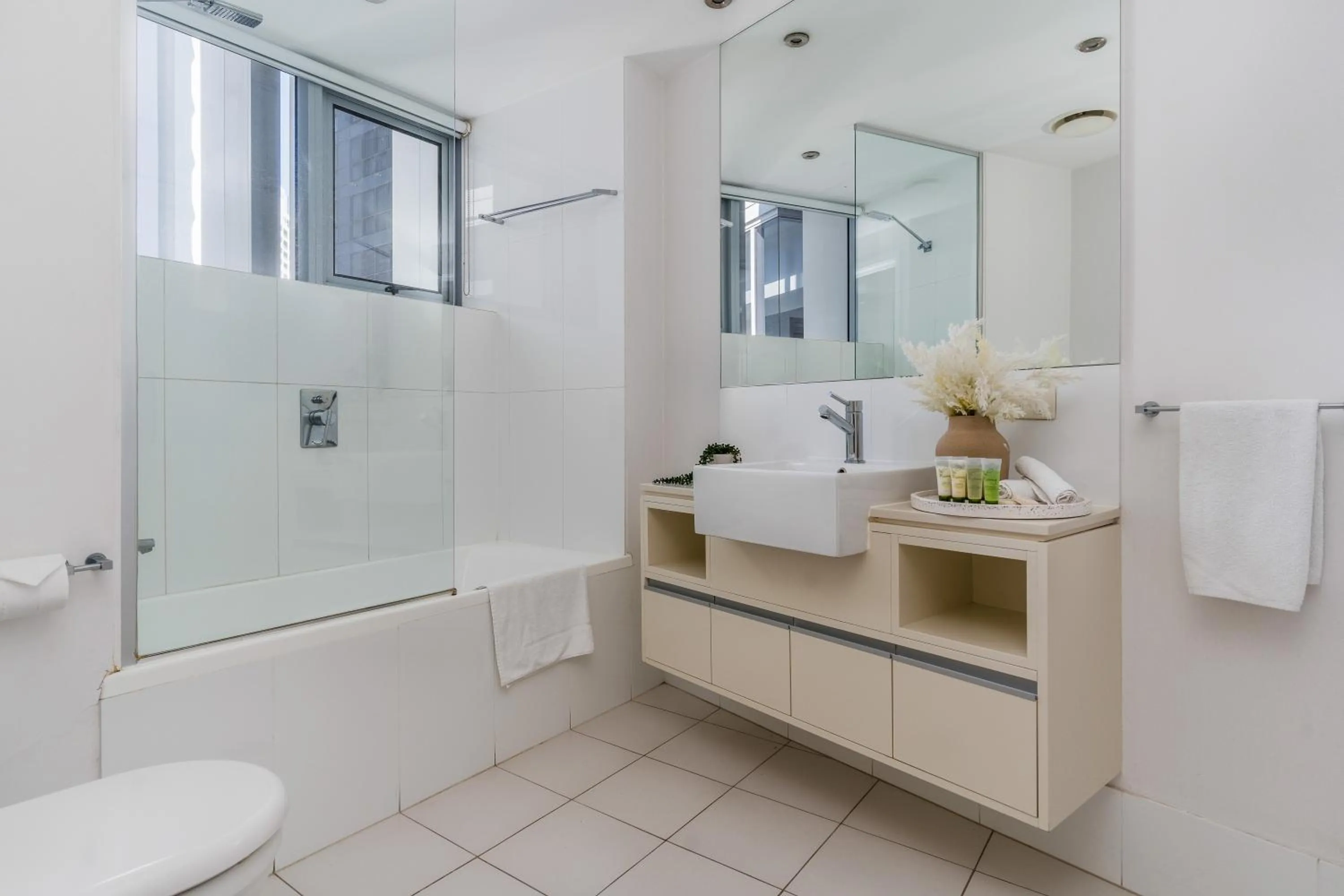 Shower in Skyline hosted by AAB