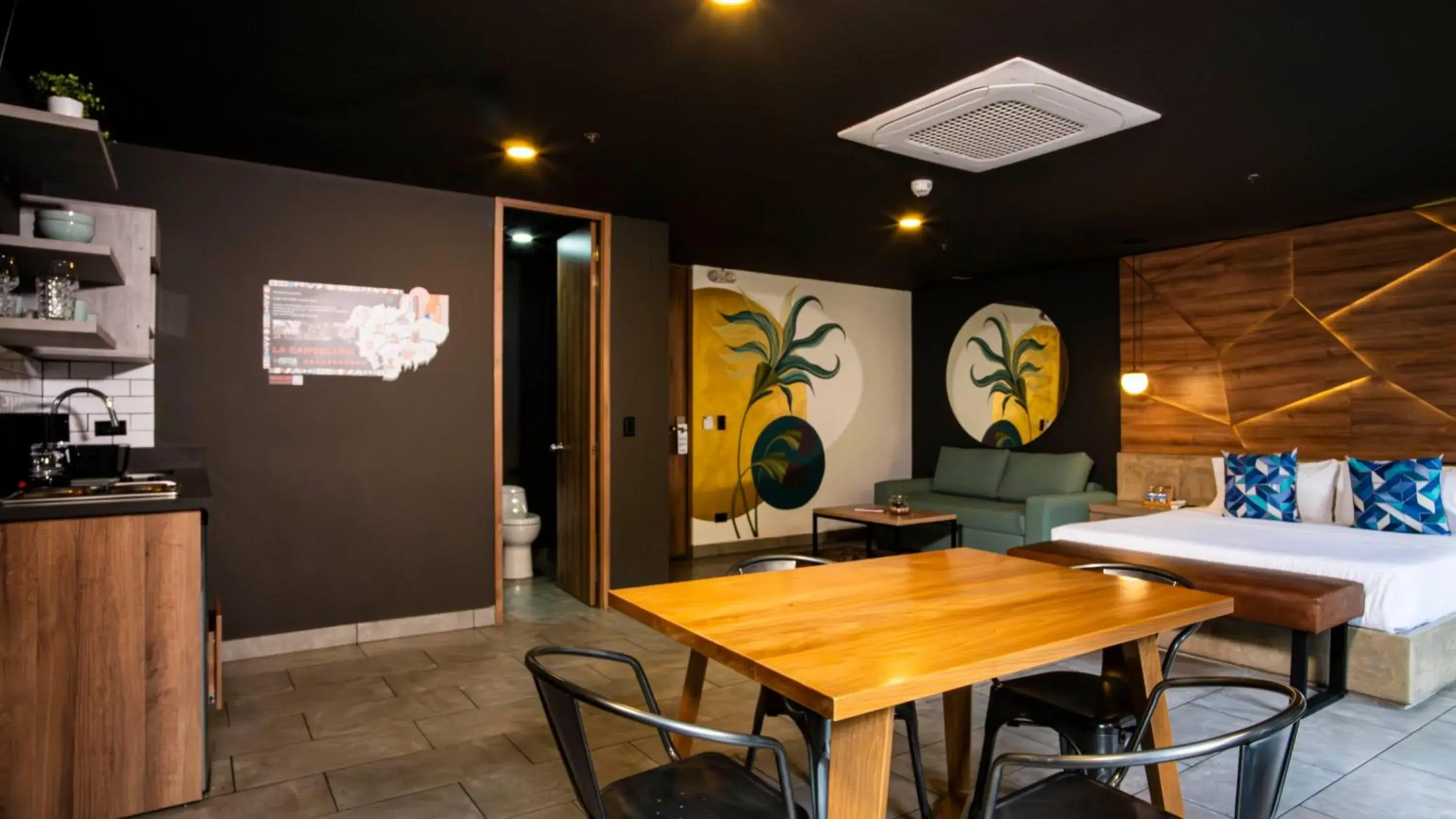 Studio with Balcony in Los Patios Cool Living Studio with Balcony in Los Patios Cool Living