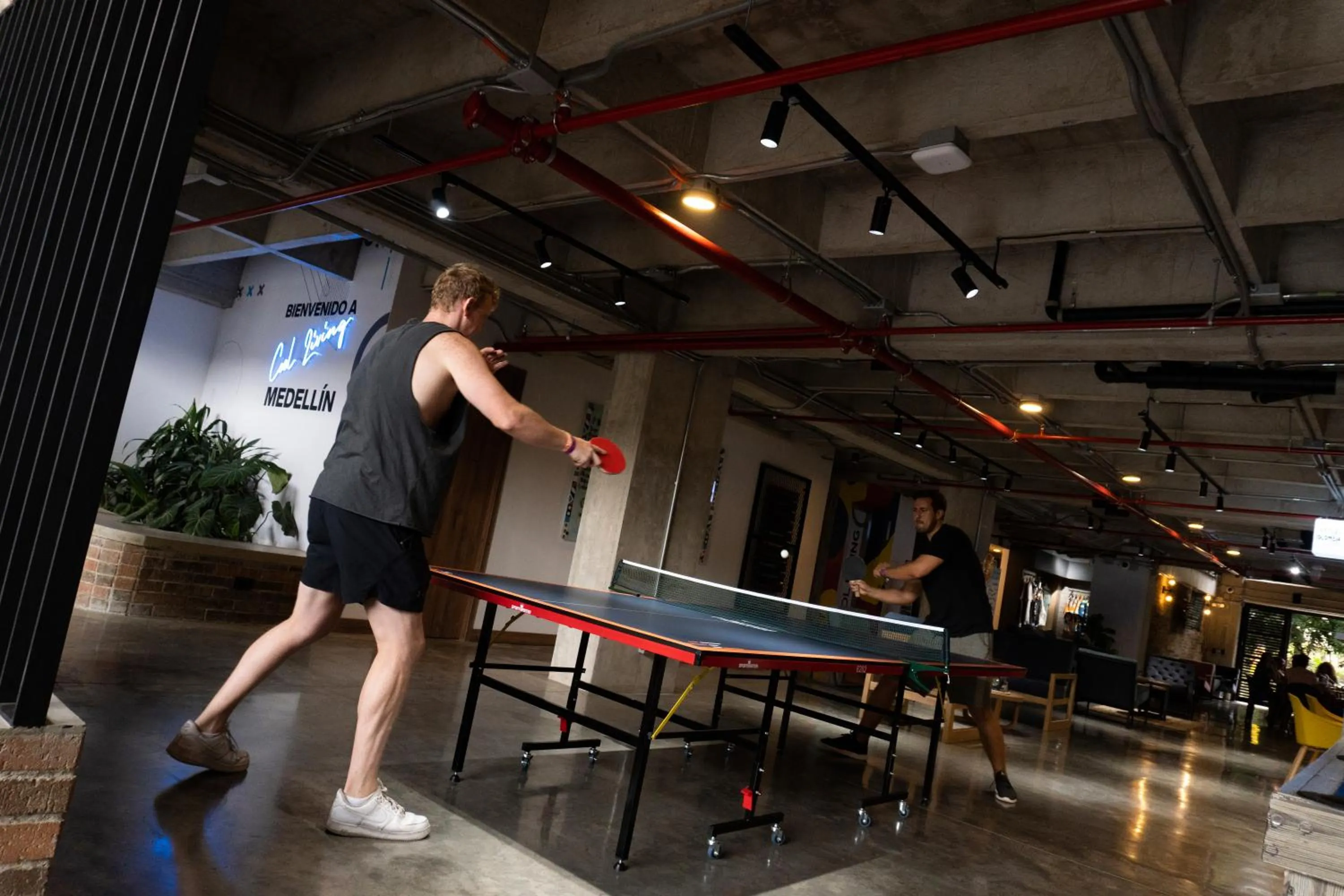 Table tennis in Los Patios Cool Living