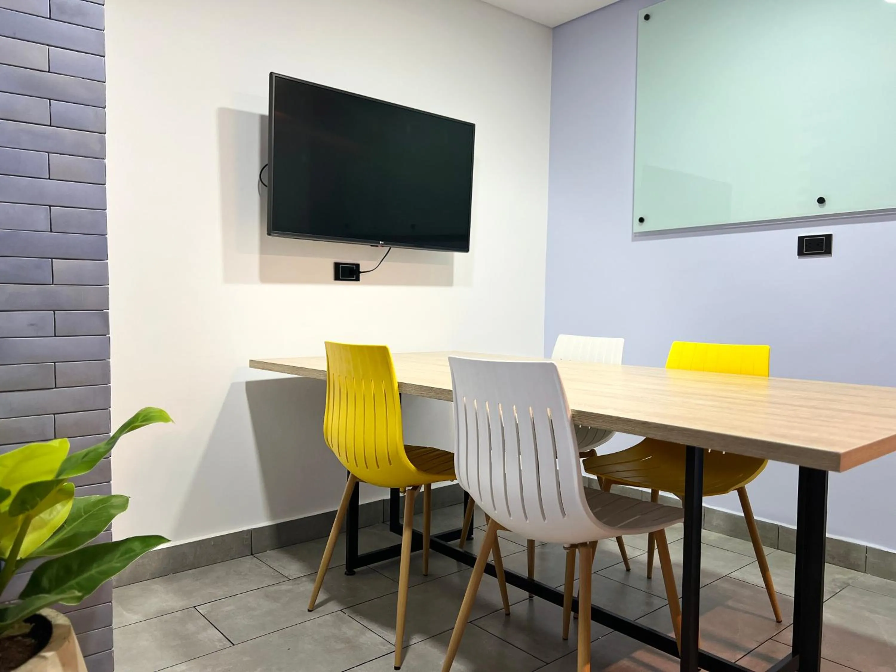 Seating area in Los Patios Cool Living