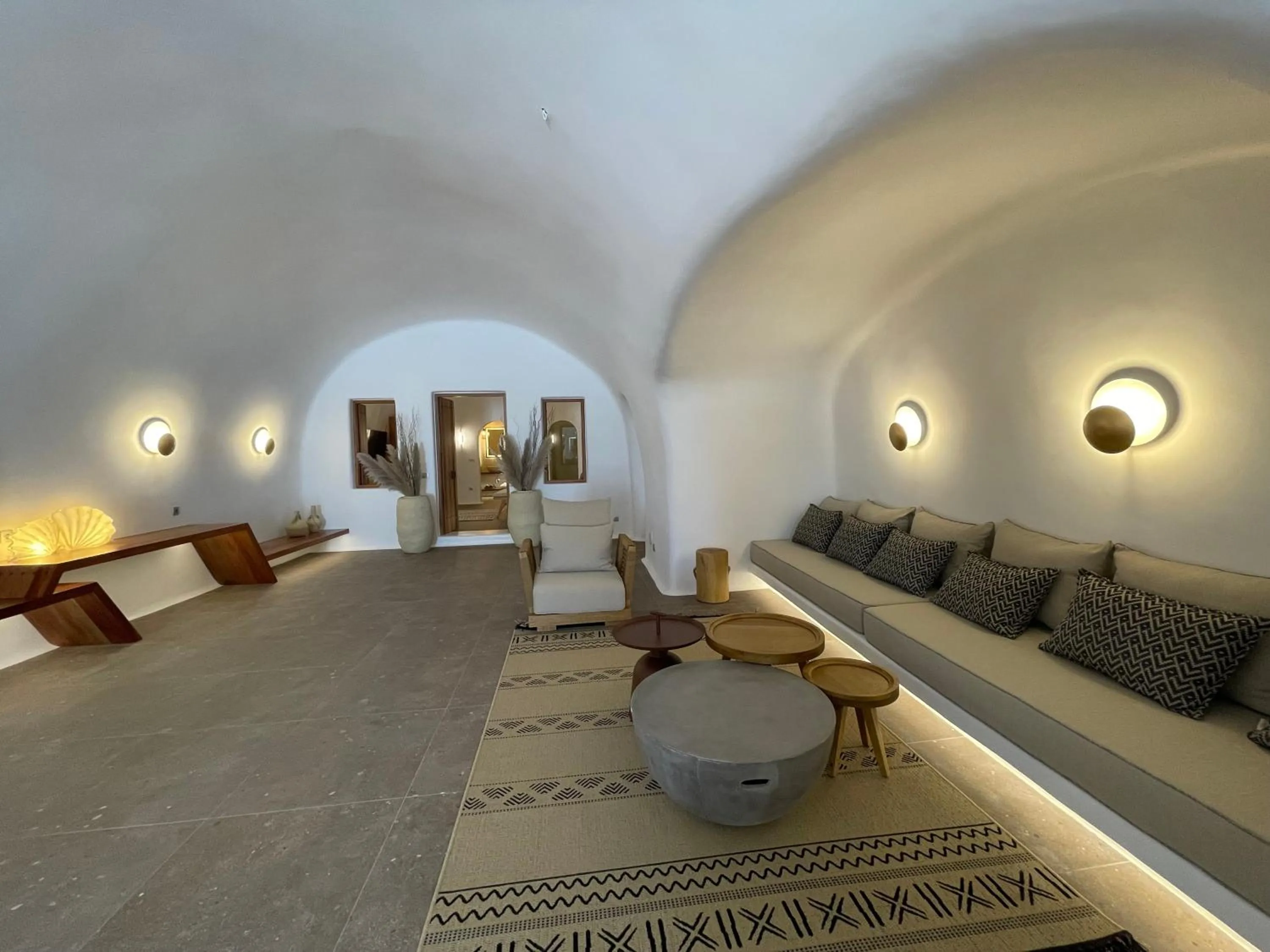 Living room in Victoria Caves