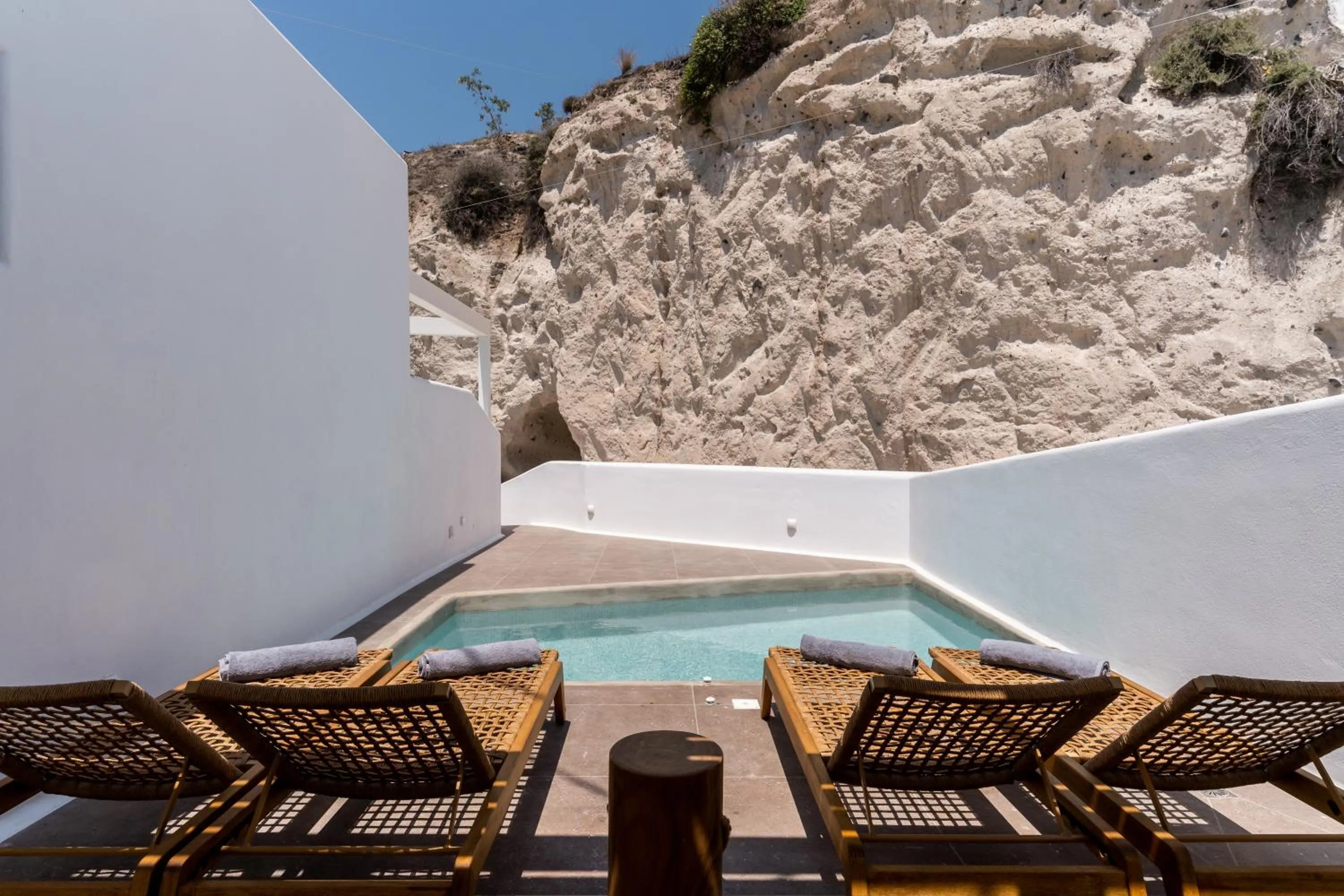 Patio in Victoria Caves