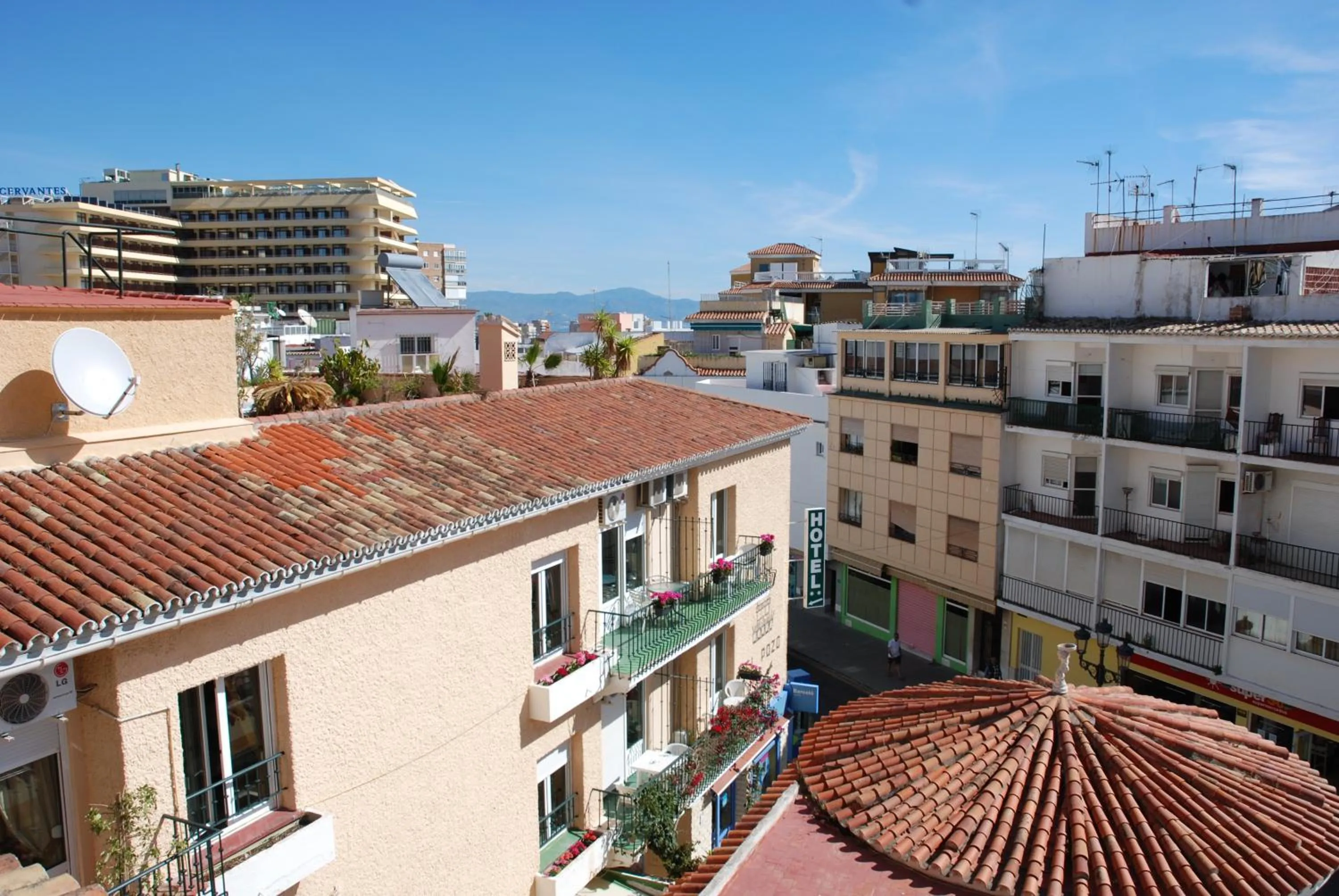 Day in Hotel El Pozo