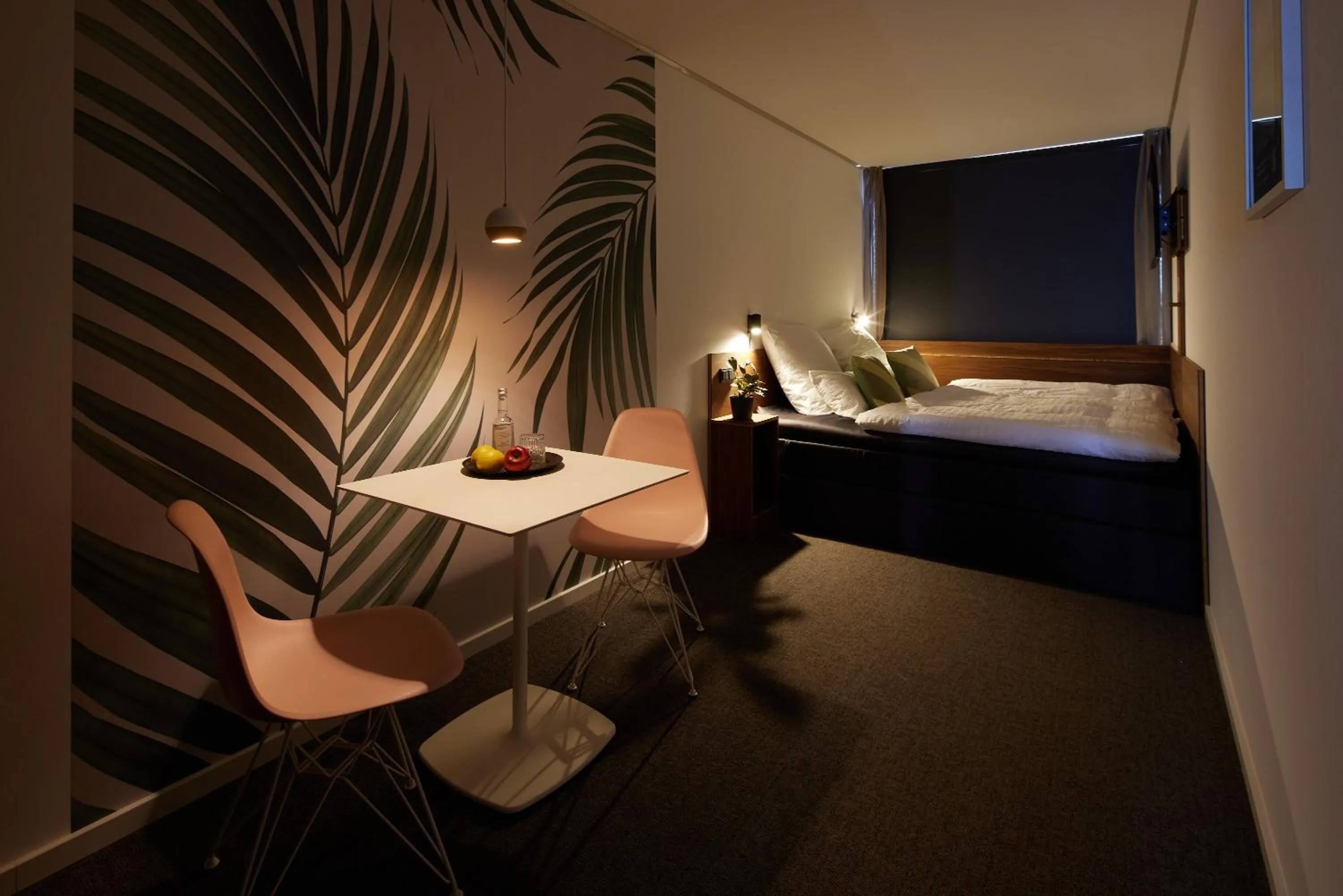 Night, Bed in TIN INN Erkelenz