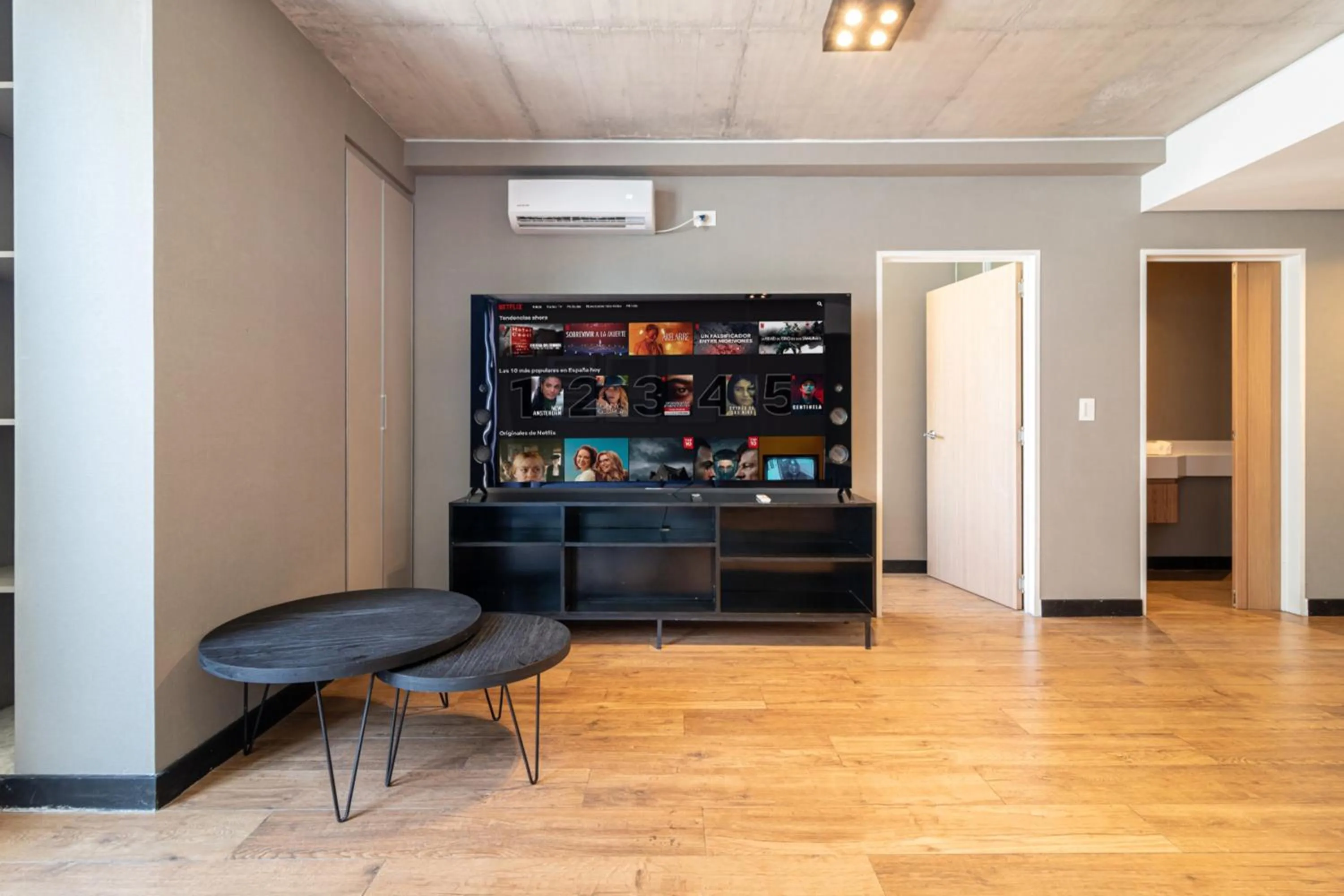 Library in Live Soho Boutique Apartments Palermo Hollywood