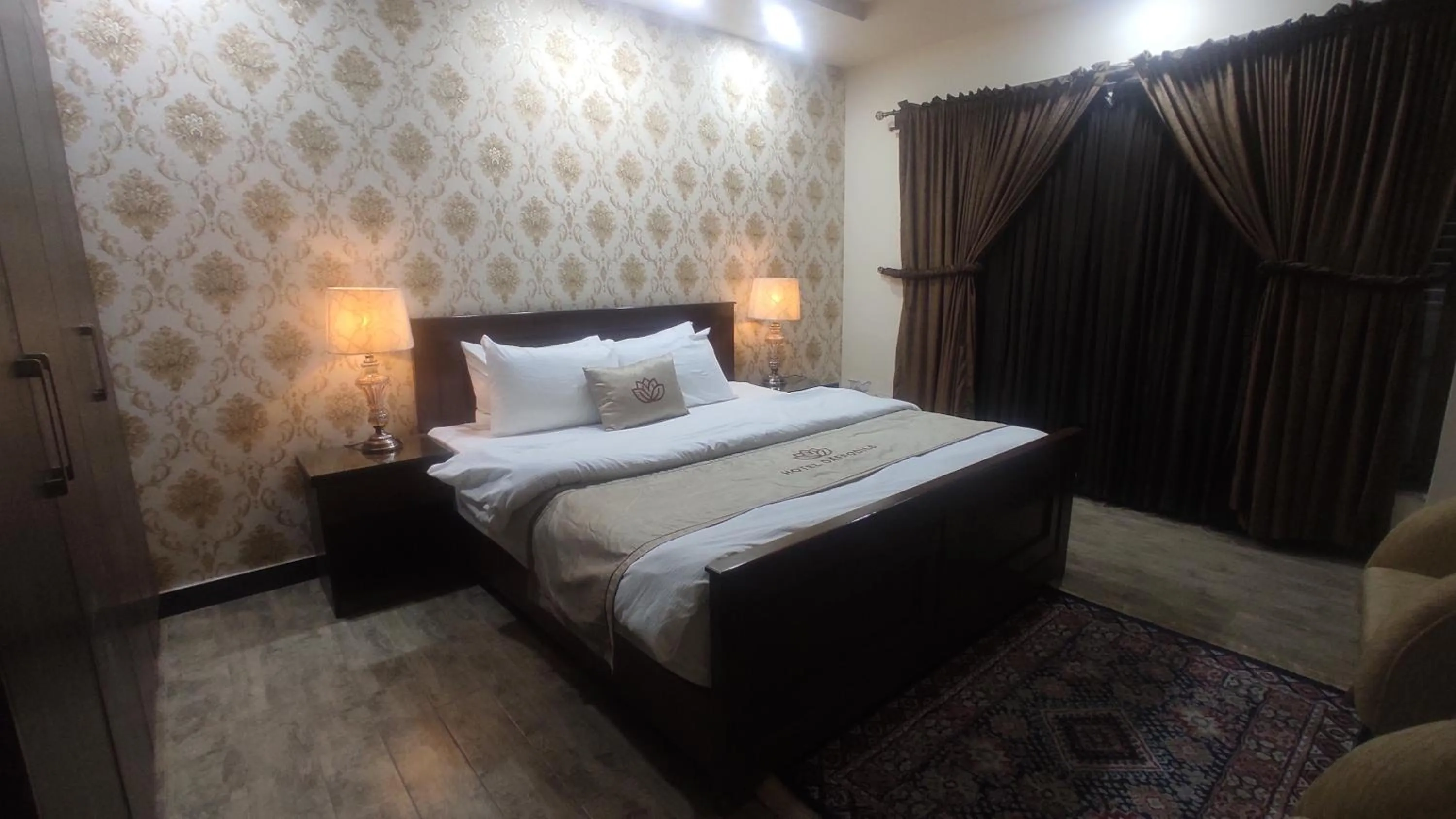 Bed in Hotel Daffodils