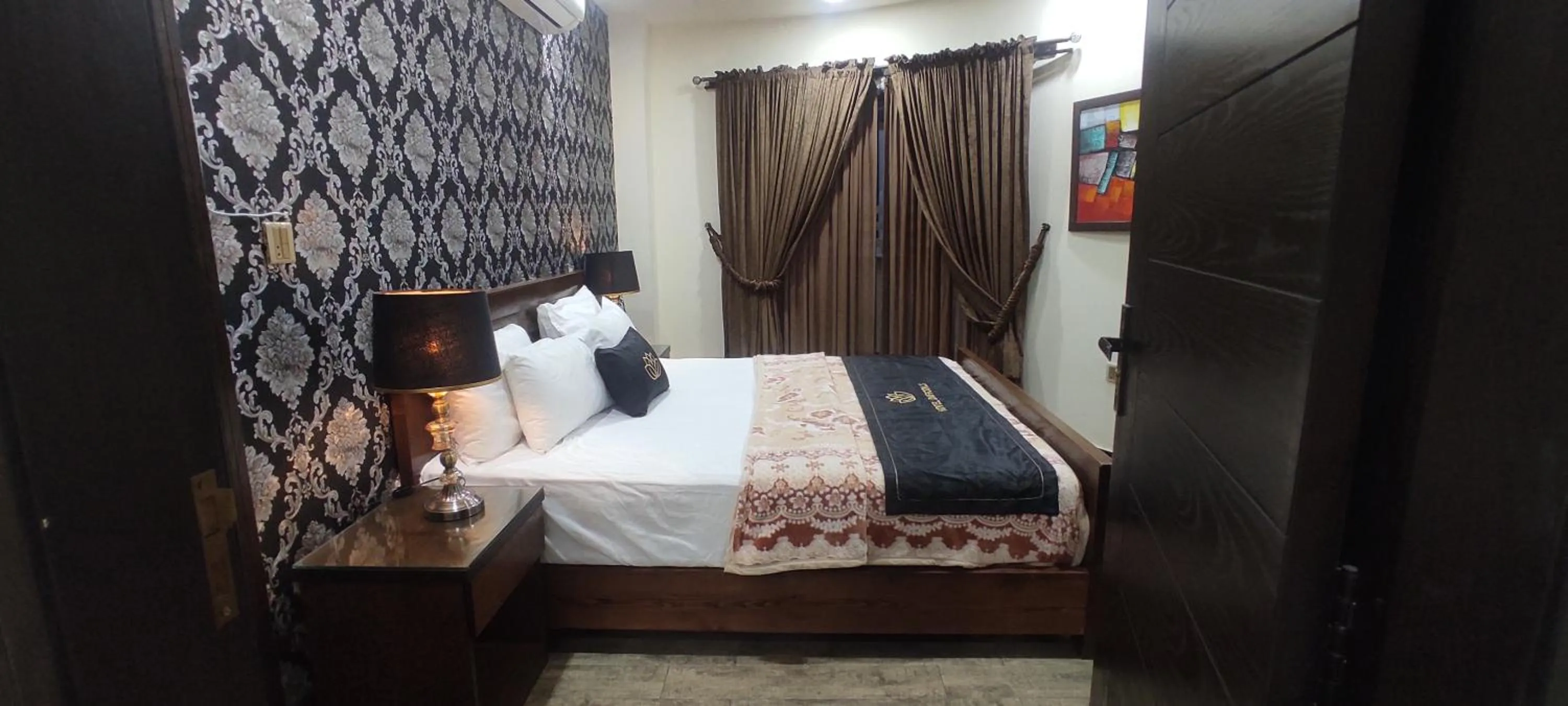 Bed in Hotel Daffodils