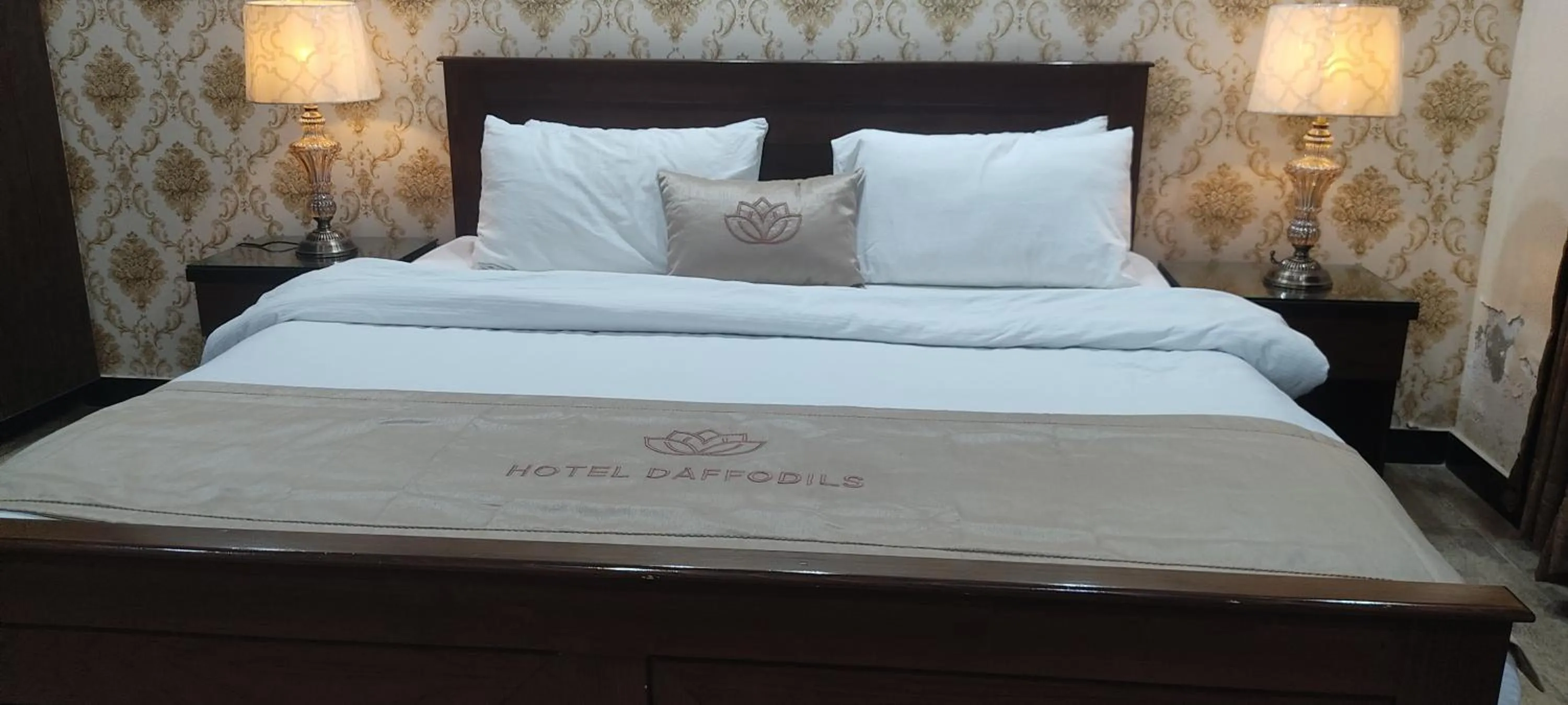 Bed in Hotel Daffodils