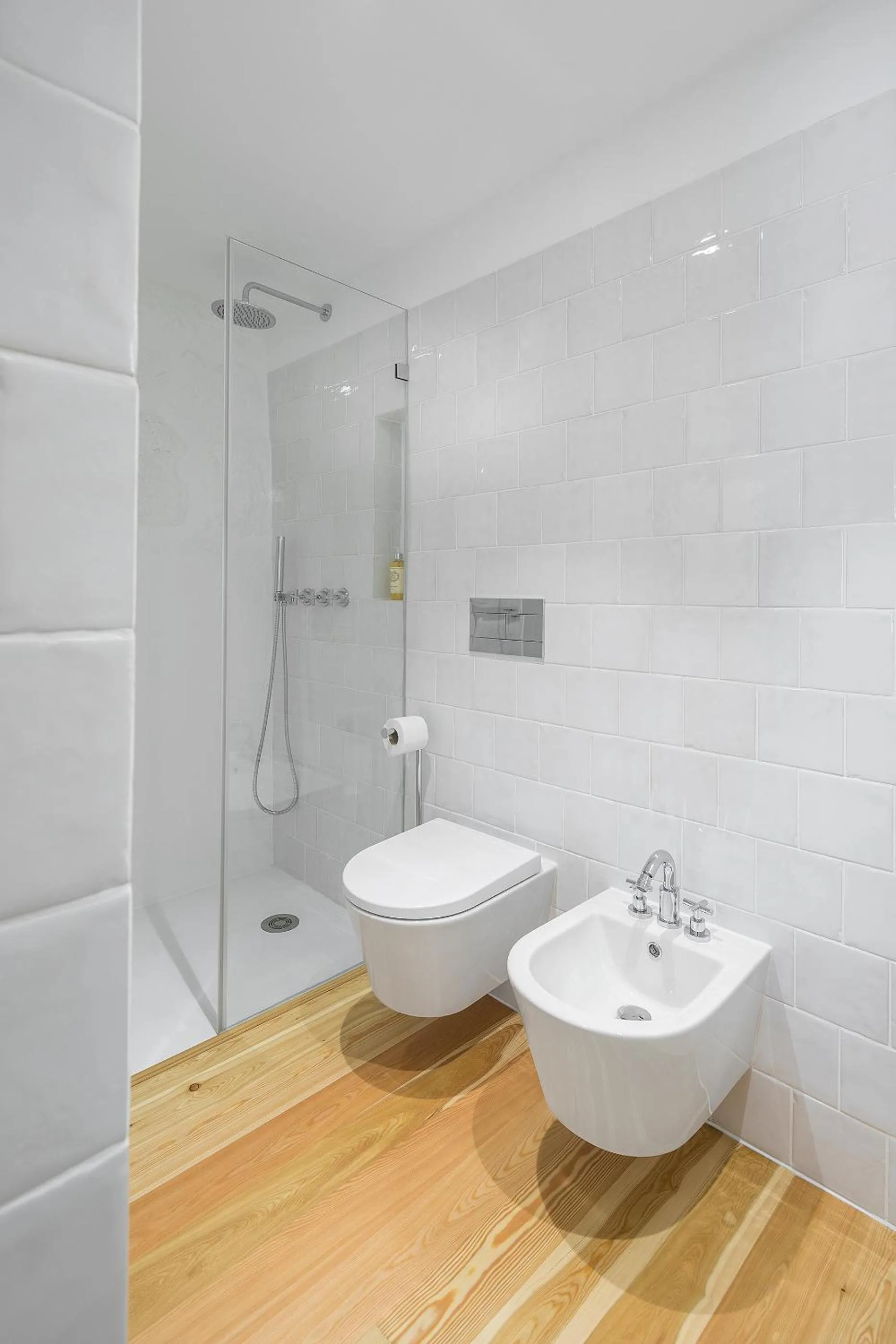 Shower in Casas Rossio by Casas com Estória Boutique Houses