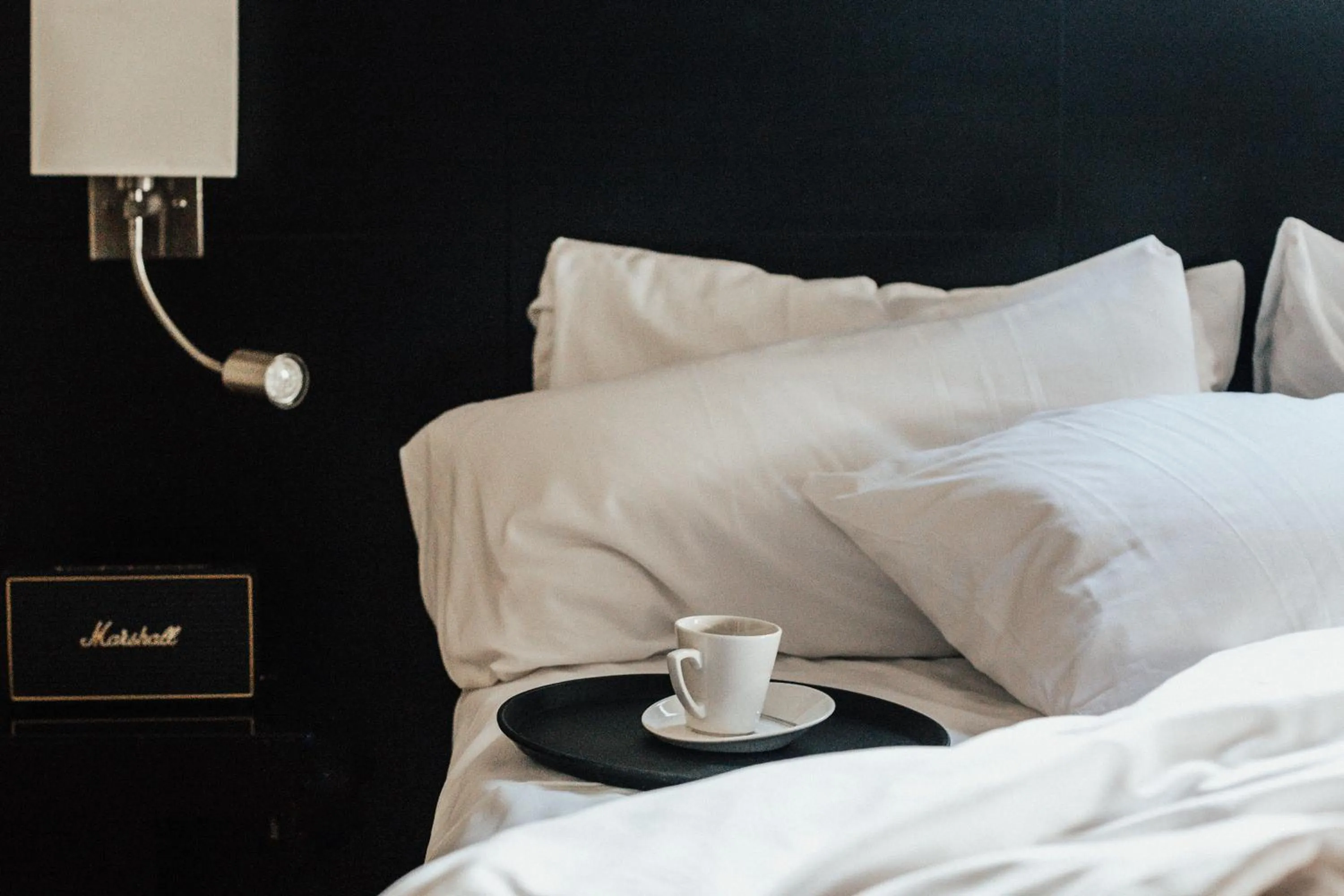 Bed in Le Petit Hotel Notre Dame
