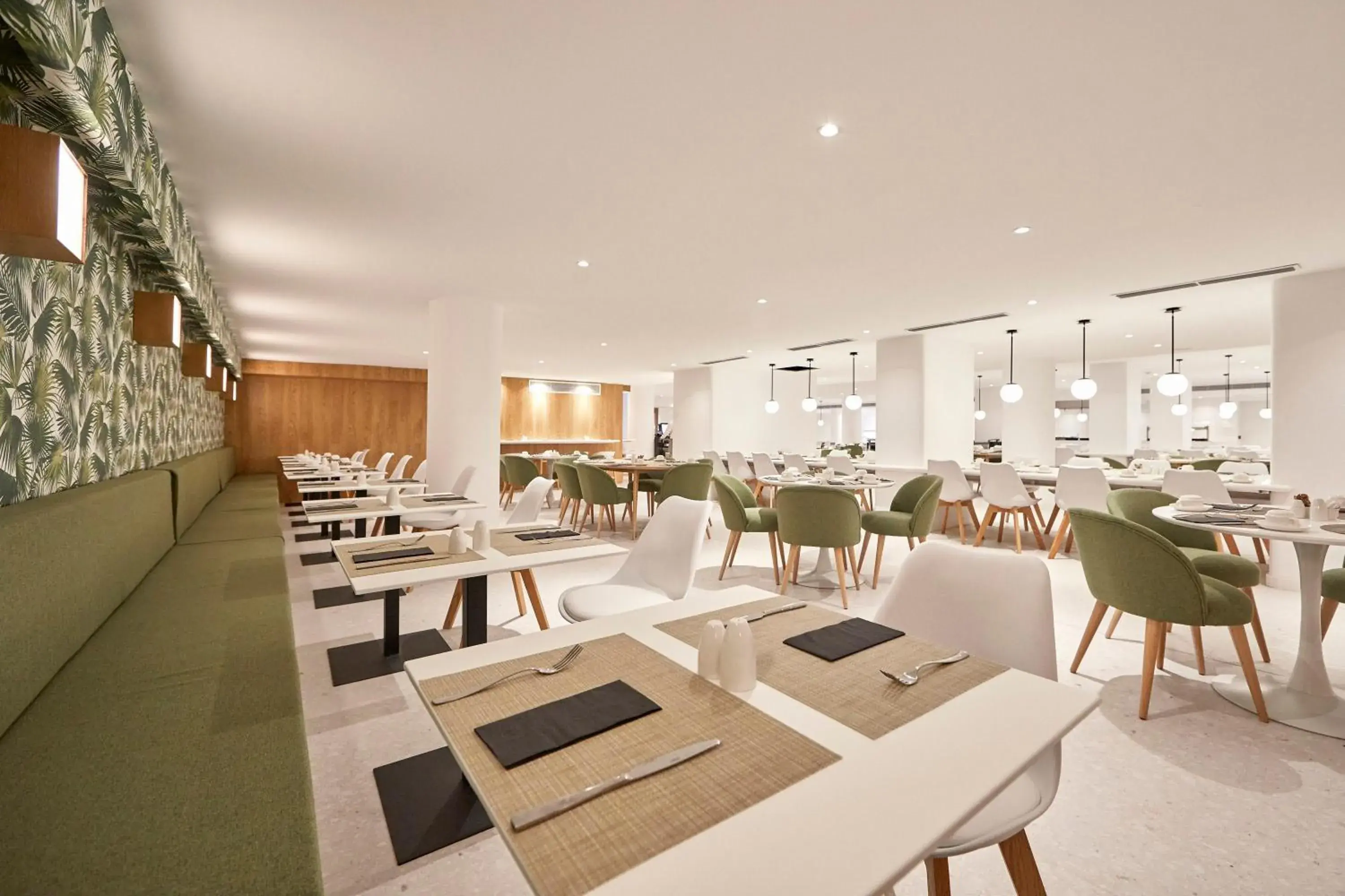 Restaurant/places to eat in HM Dunas Blancas Restaurant/places to eat in HM Dunas Blancas