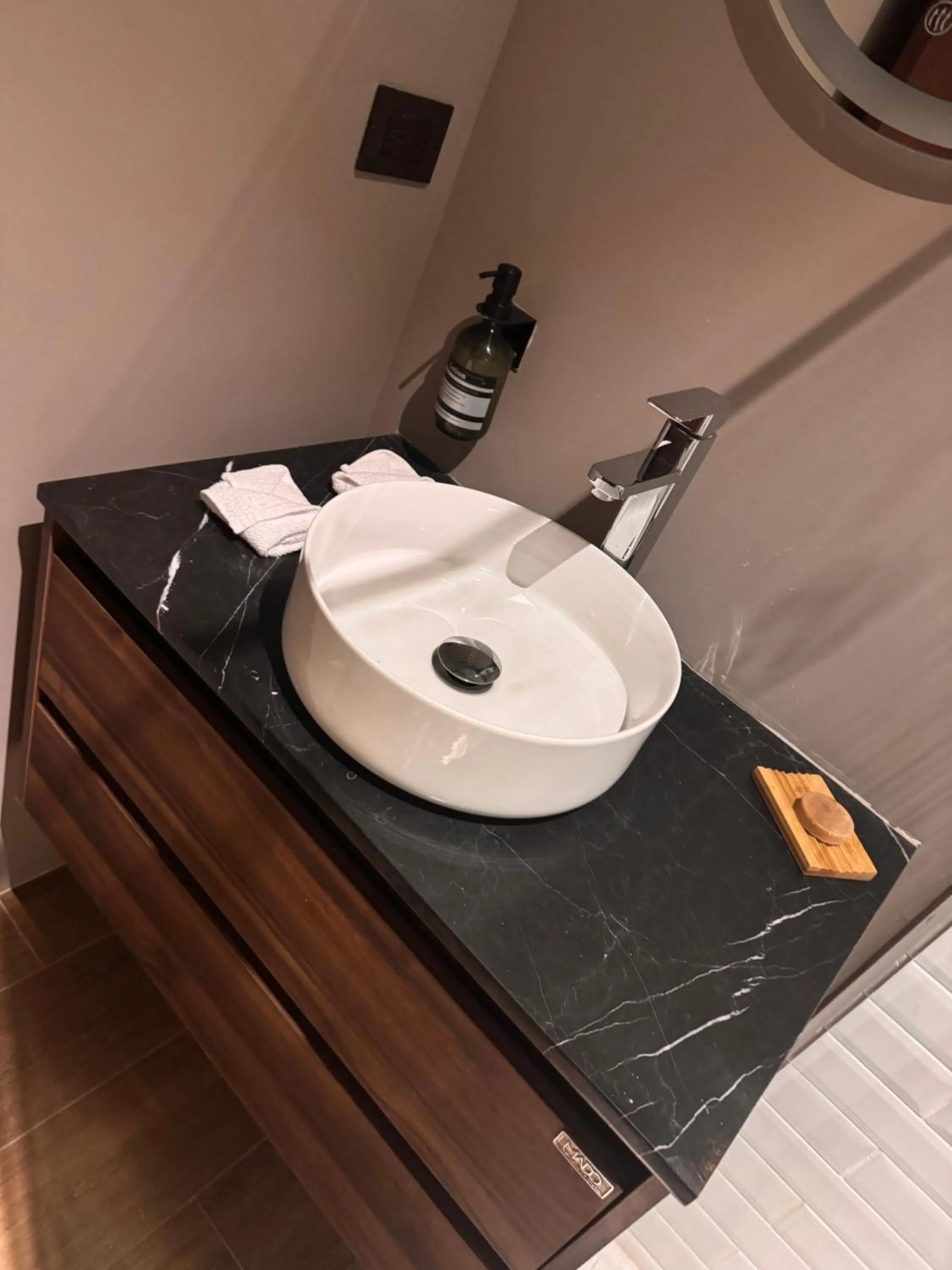 Bathroom in AMAE21 Lofts