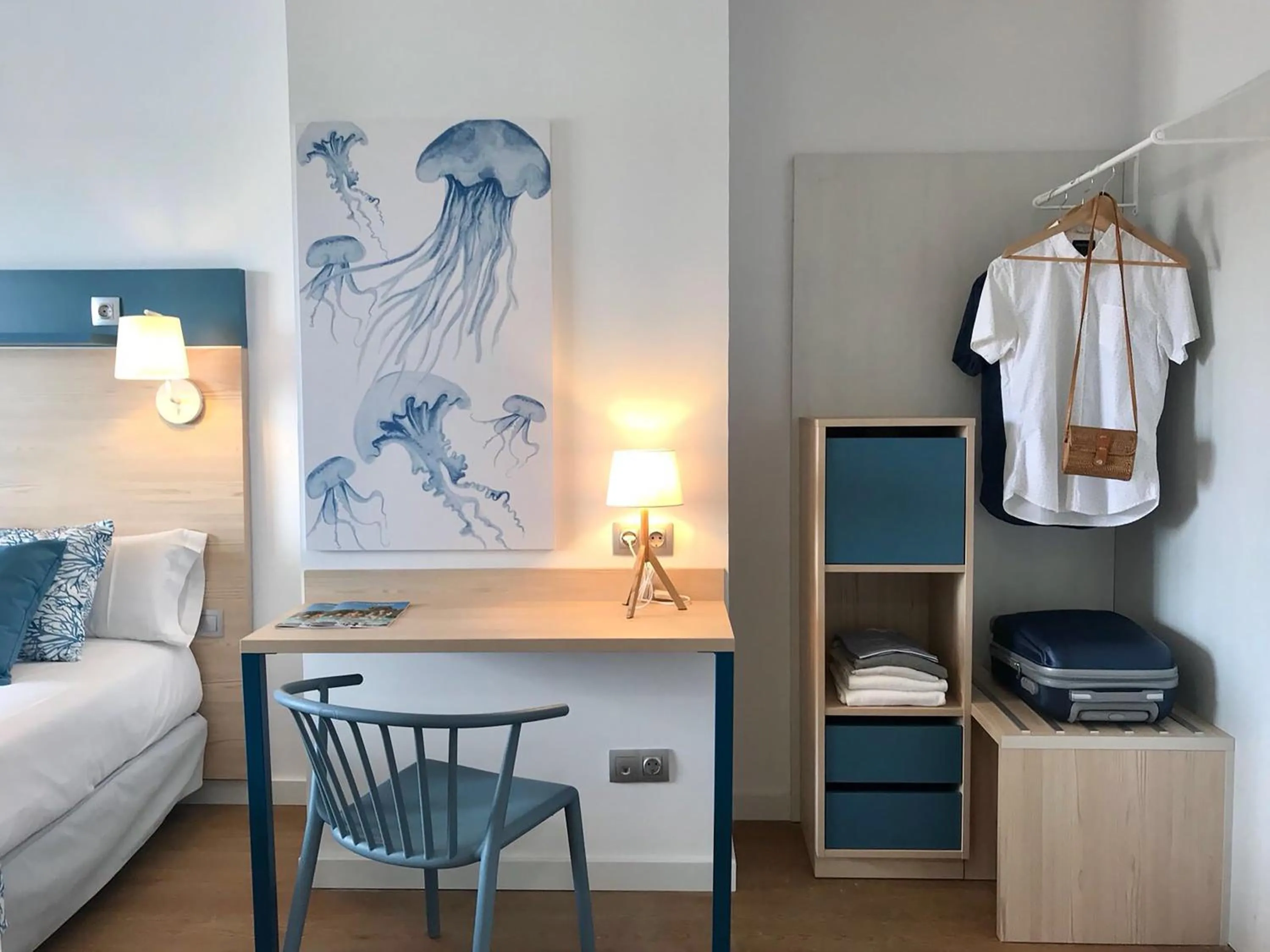 Bed in Hotel Salou Beach Family Rentalmar